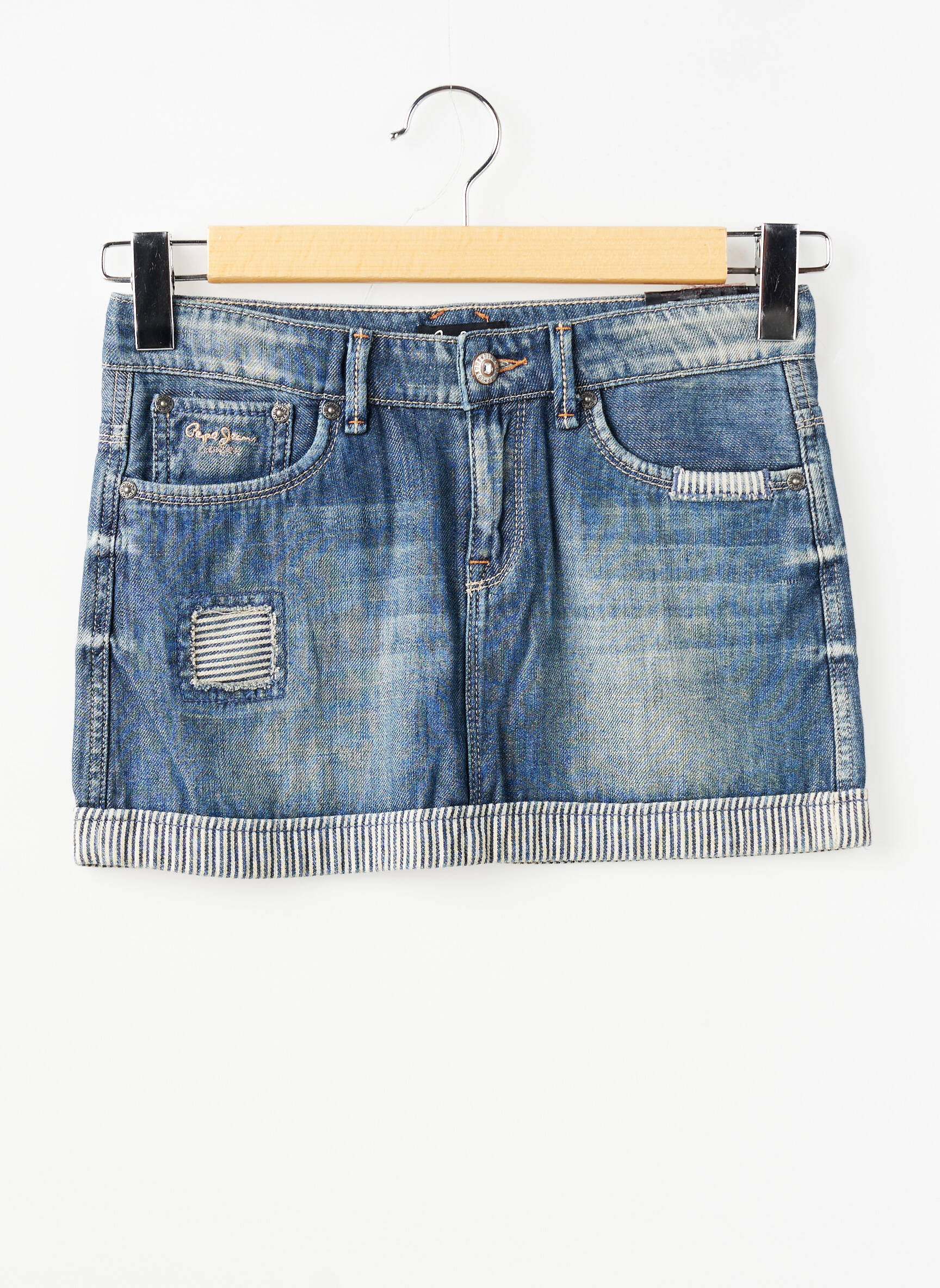 Pusilgis sijonas pusiau nepralaidus tinklas mėlyna PEPE JEANS mergina