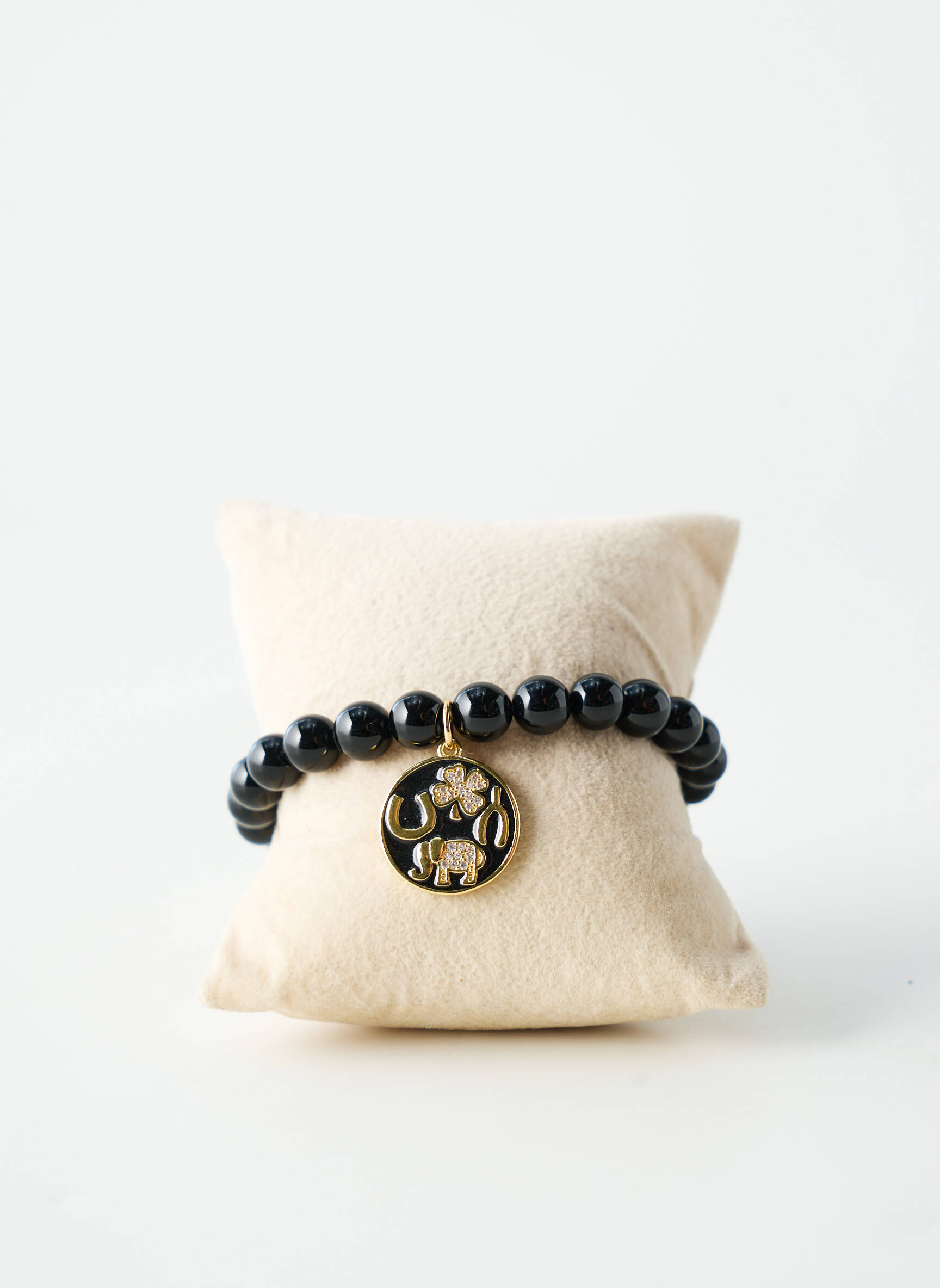 Apyrankė akmuo dekoracija juodas BY GARANCE moteris