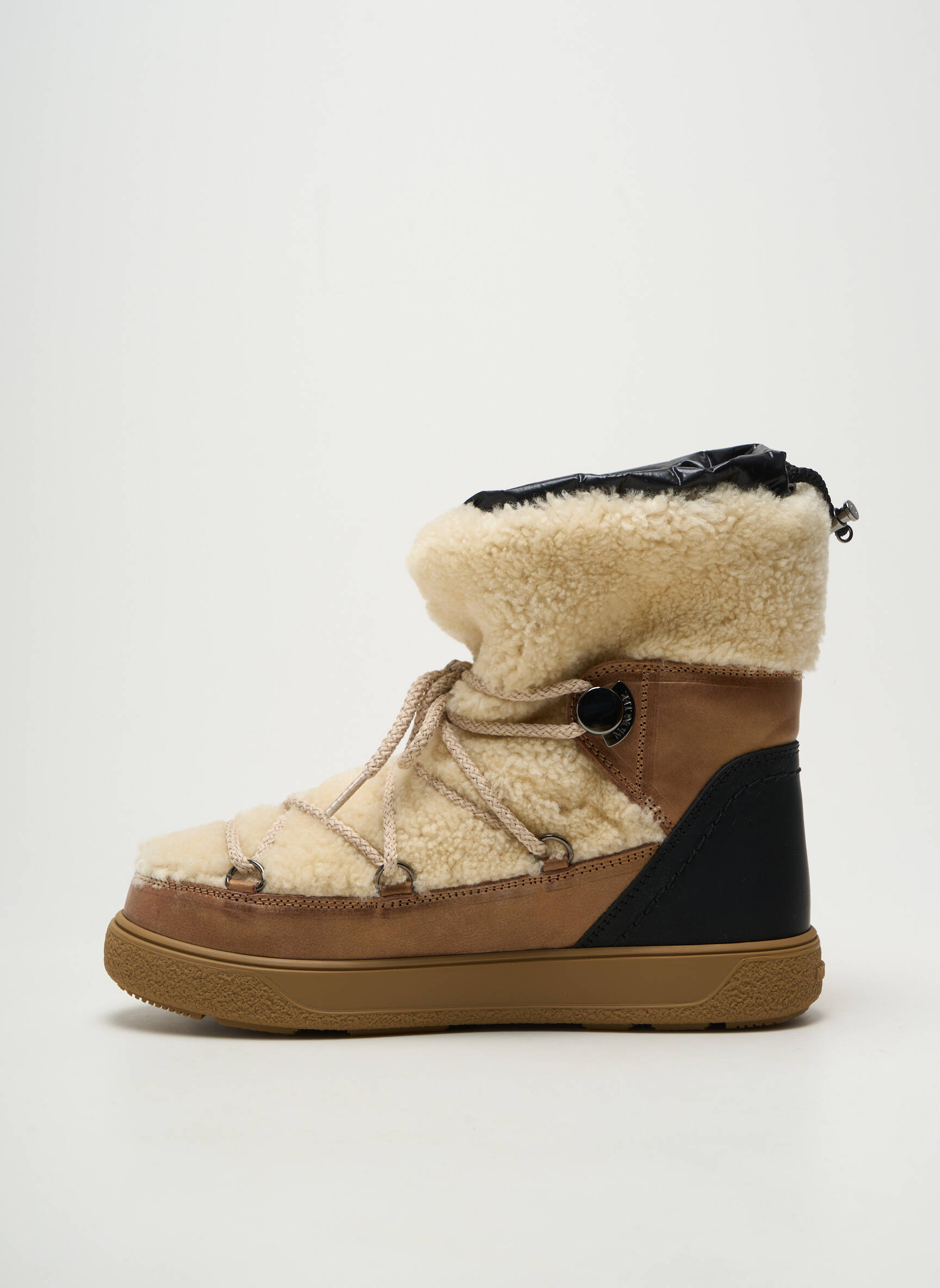 Batai/botai apvalus mygtukas plokščias kulnas iki 3 cm bežinis MONCLER moteris