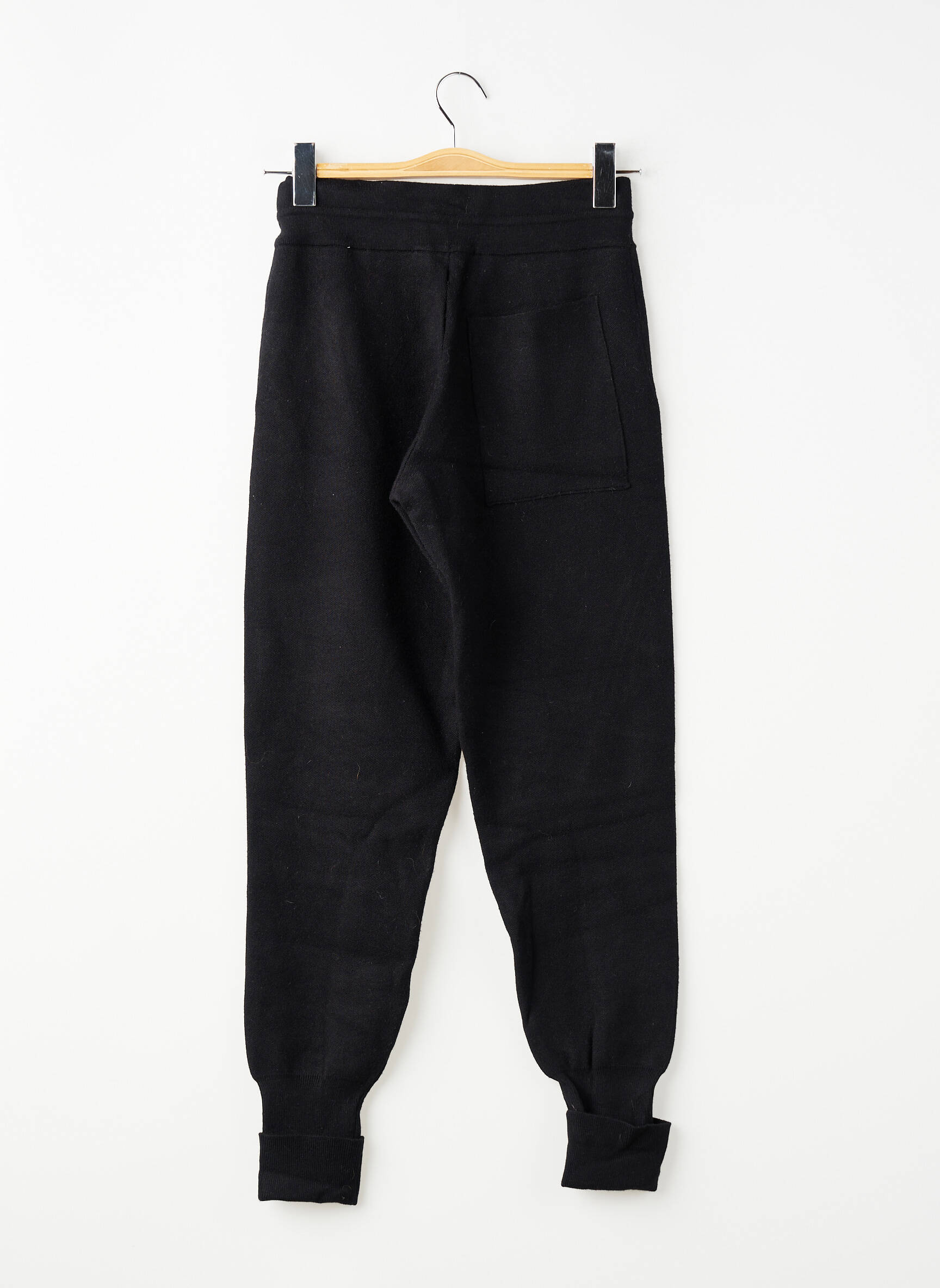 Joggins tamprumas normala dydis juodas ZARA moteris