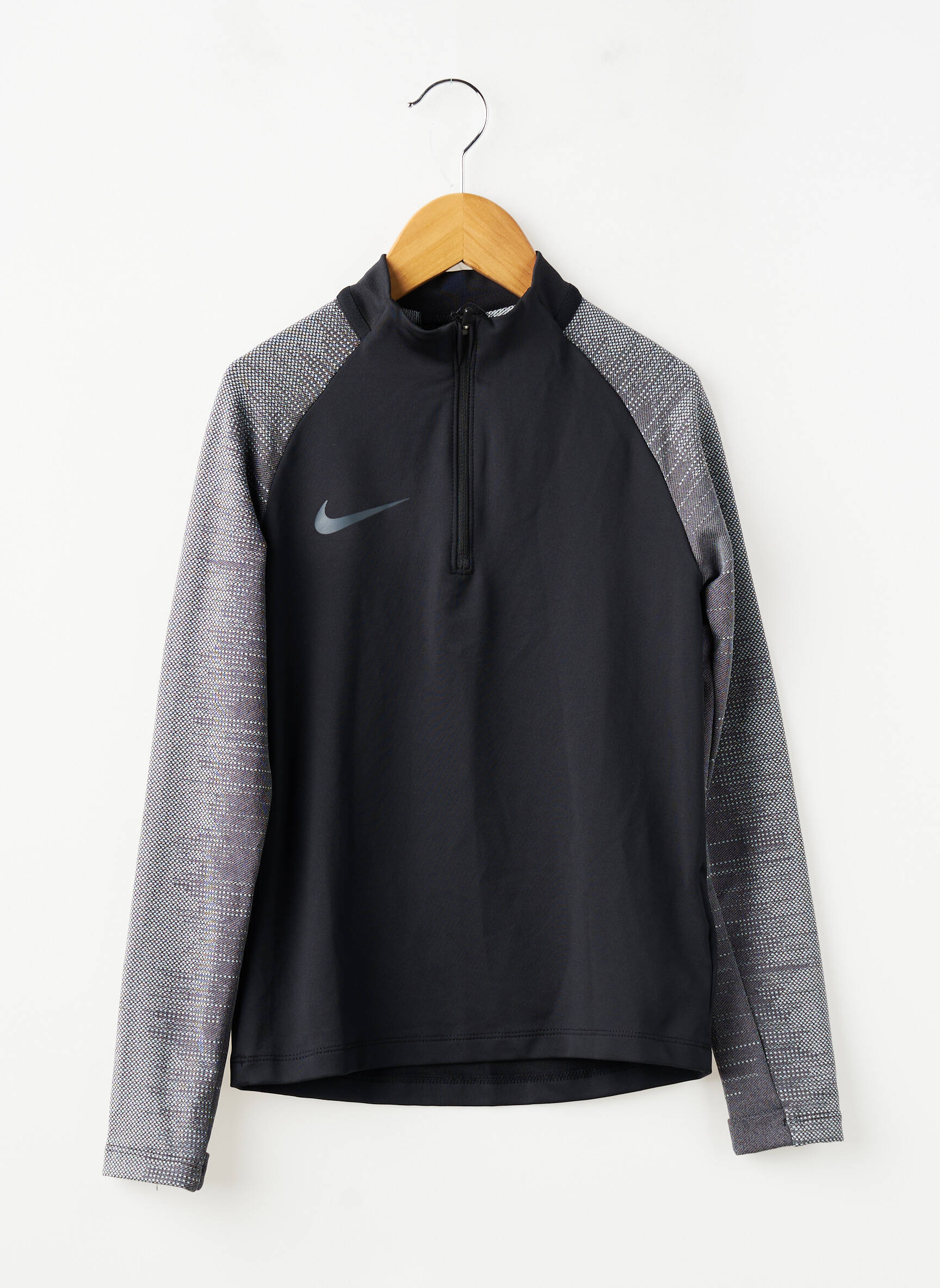 Mikroskopas tamprumas ilgos rankovės juodas NIKE berniukas