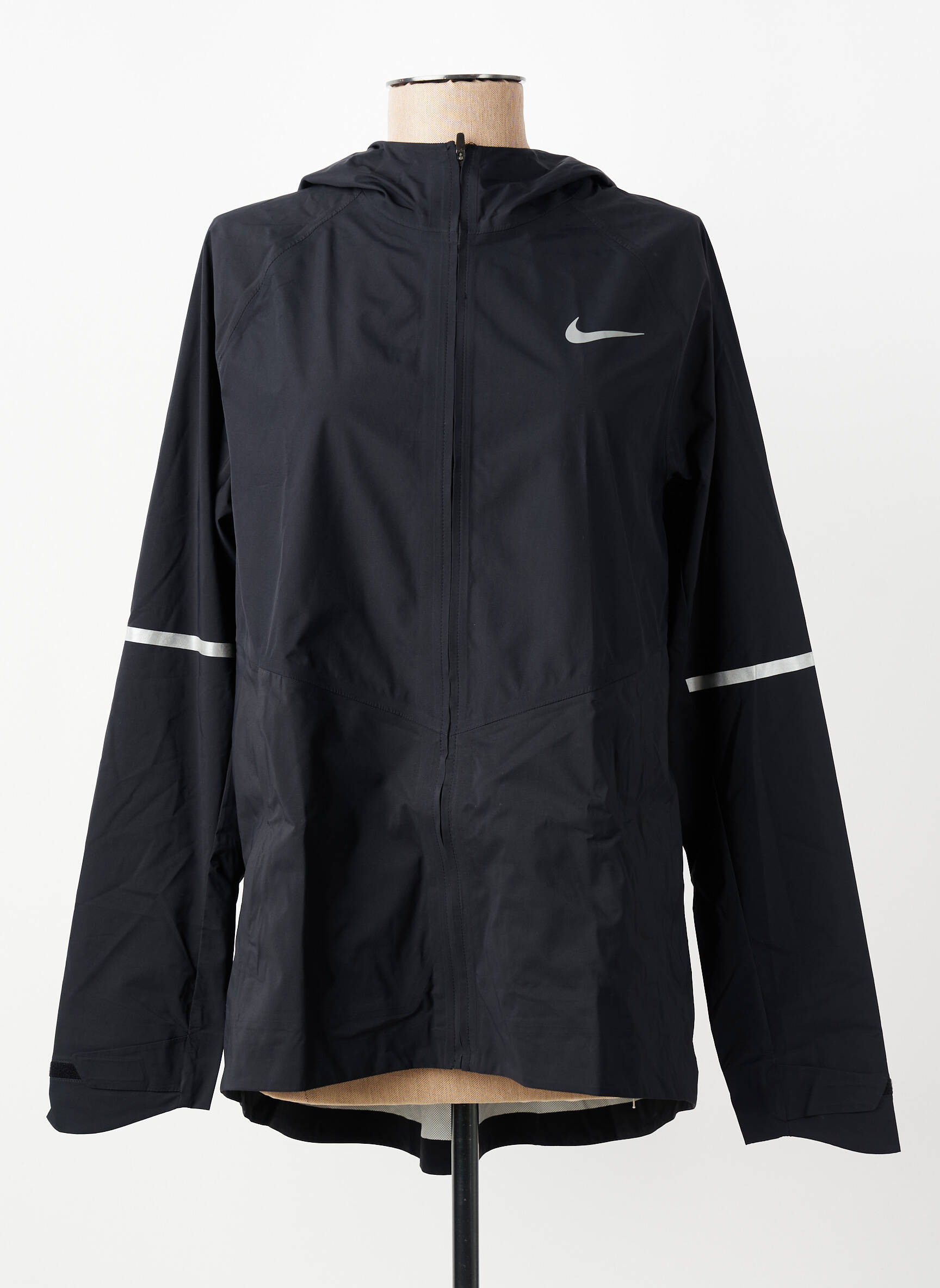 Vėjo nepraleidėjas ilgos rankovės su gobtuvu juodas NIKE moteris