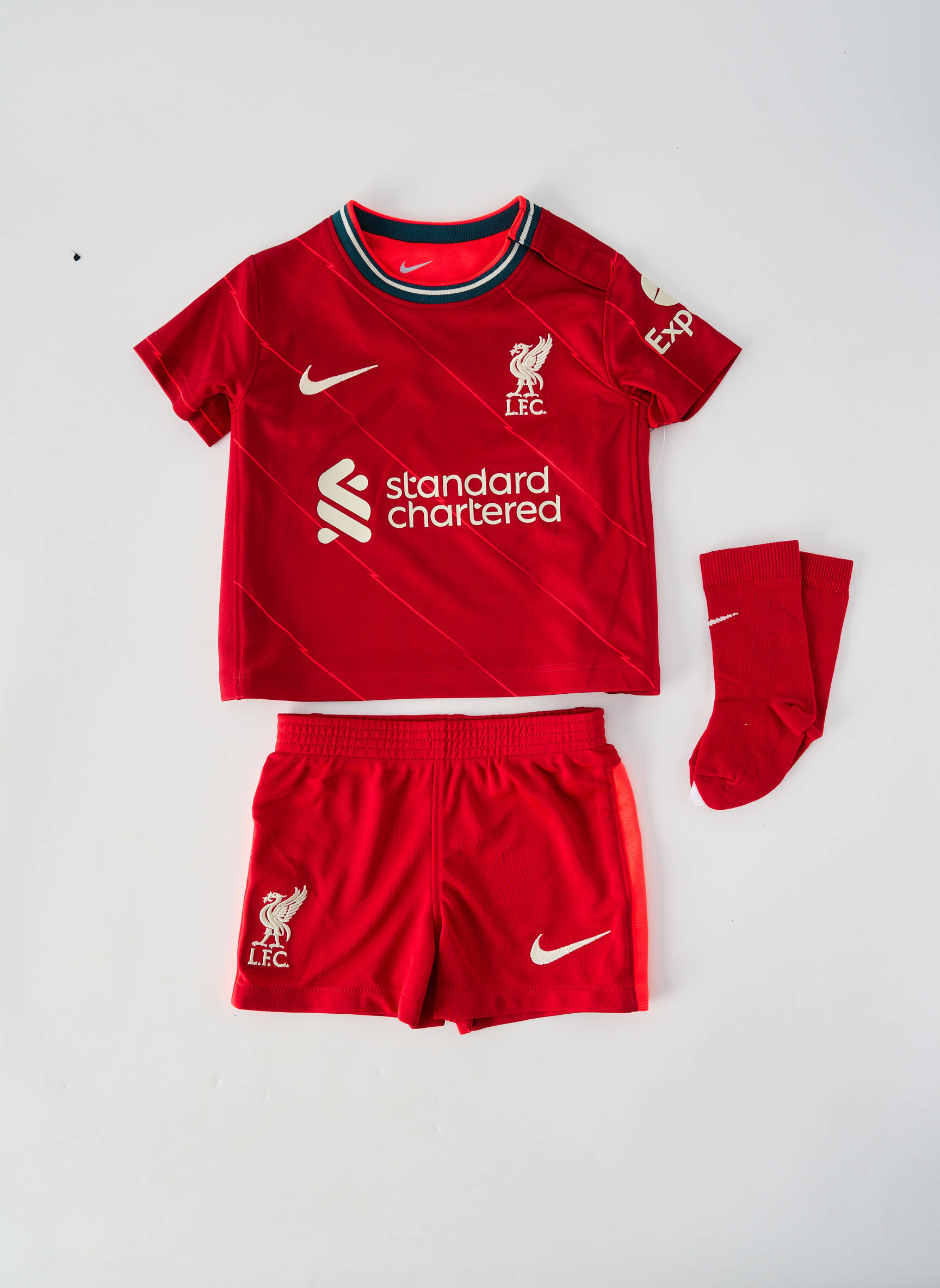 Šortų rinkinys flokuota serigrafija raudona NIKE berniukas