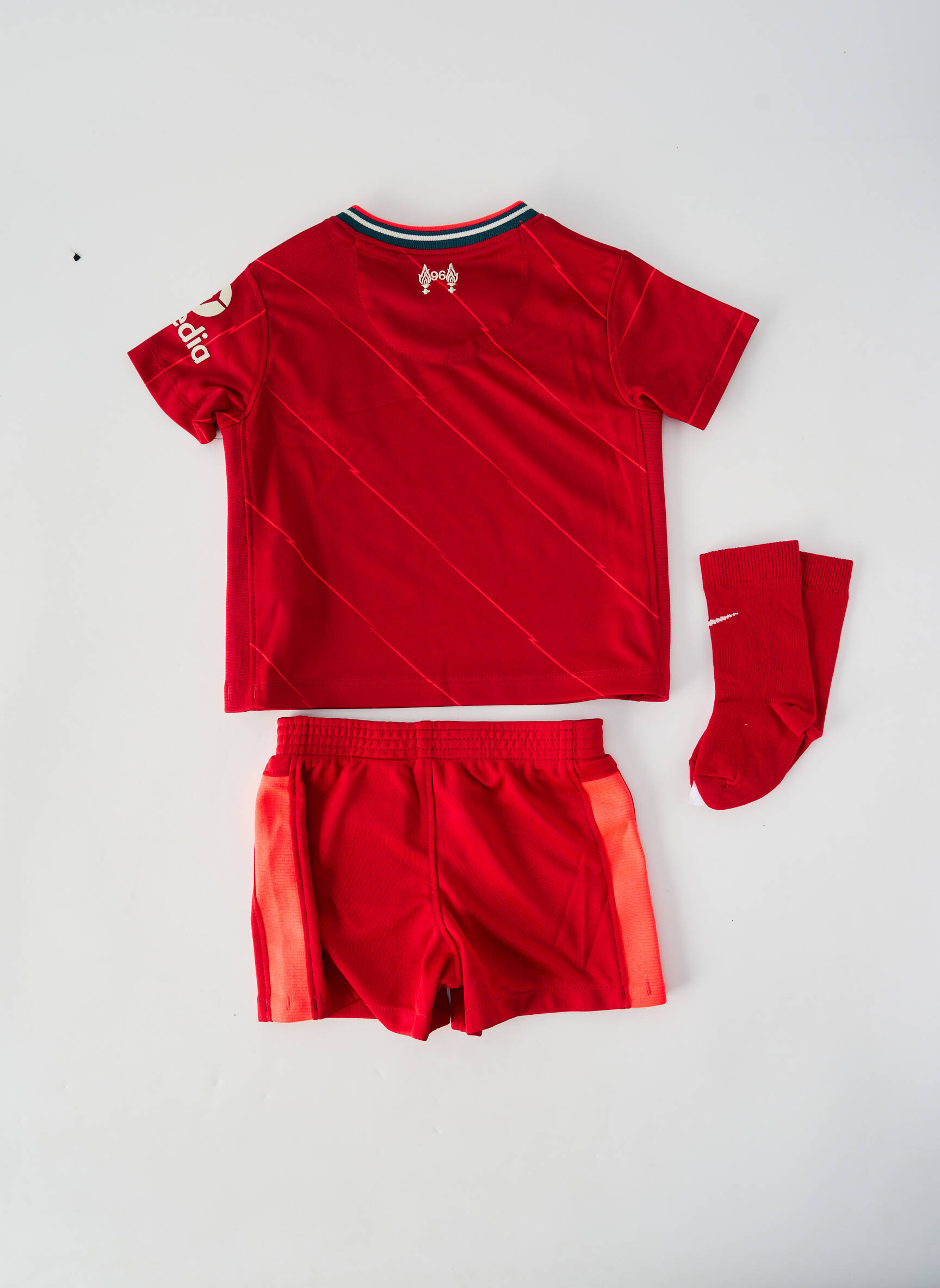 Šortų rinkinys flokuota serigrafija raudona NIKE berniukas