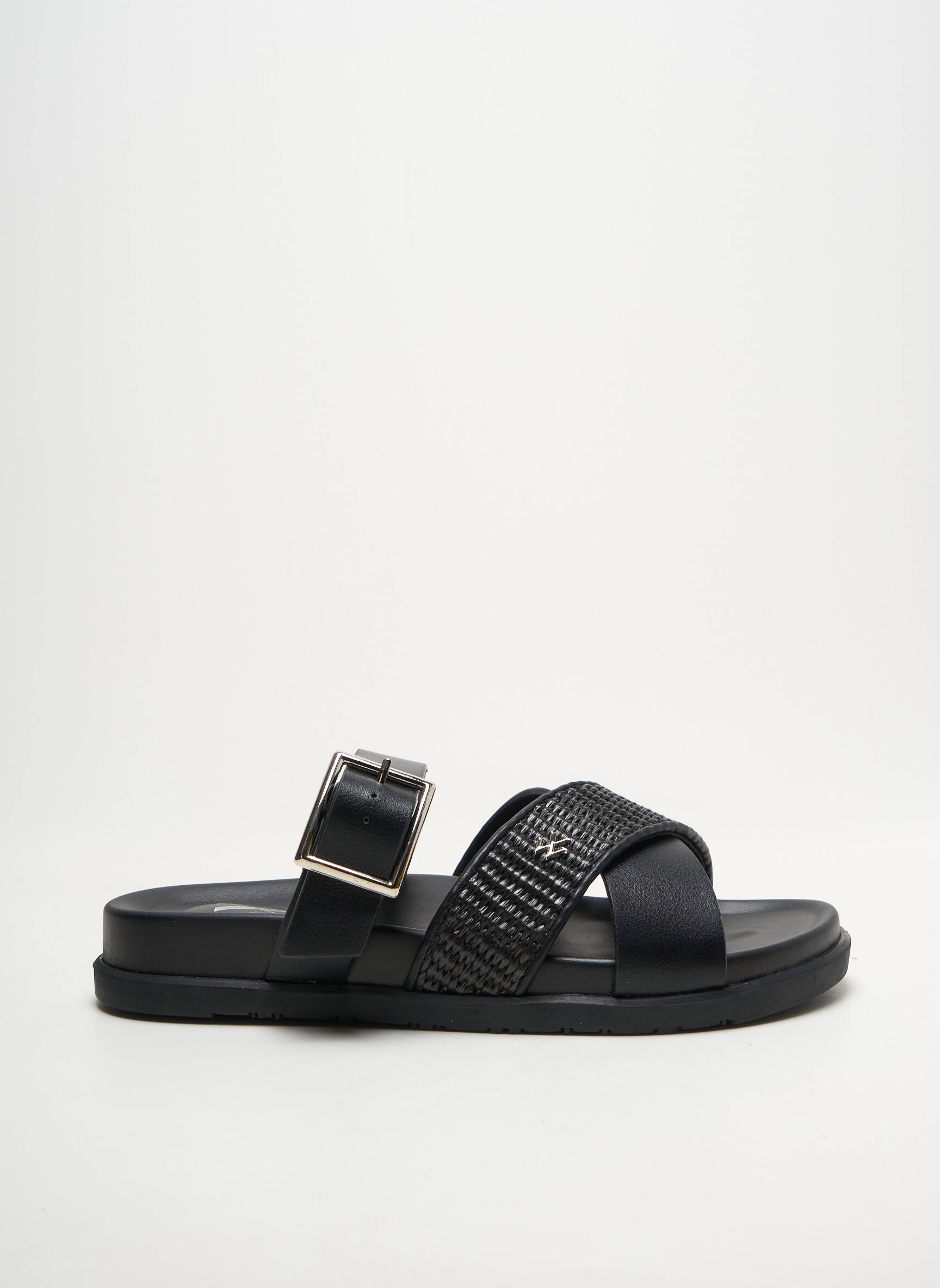 Mule/sabotai anatominė pado rūšis plokščias kulnas iki 3 cm juodas VANESSA WU moteris