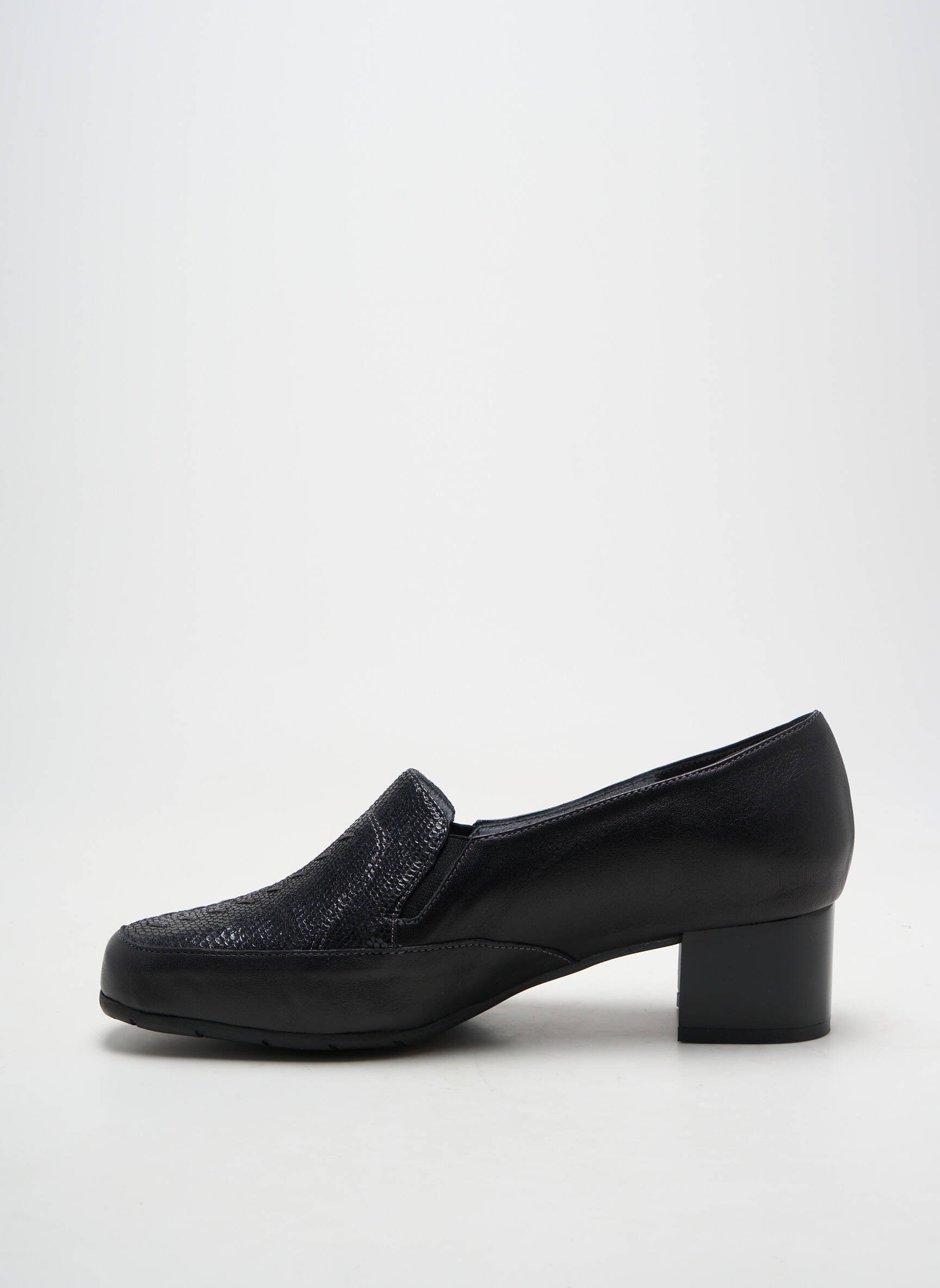 Mokasīnai batai su kulnu kulnas nuo 4 iki 6 cm juodas ARTIKA SOFT moteris
