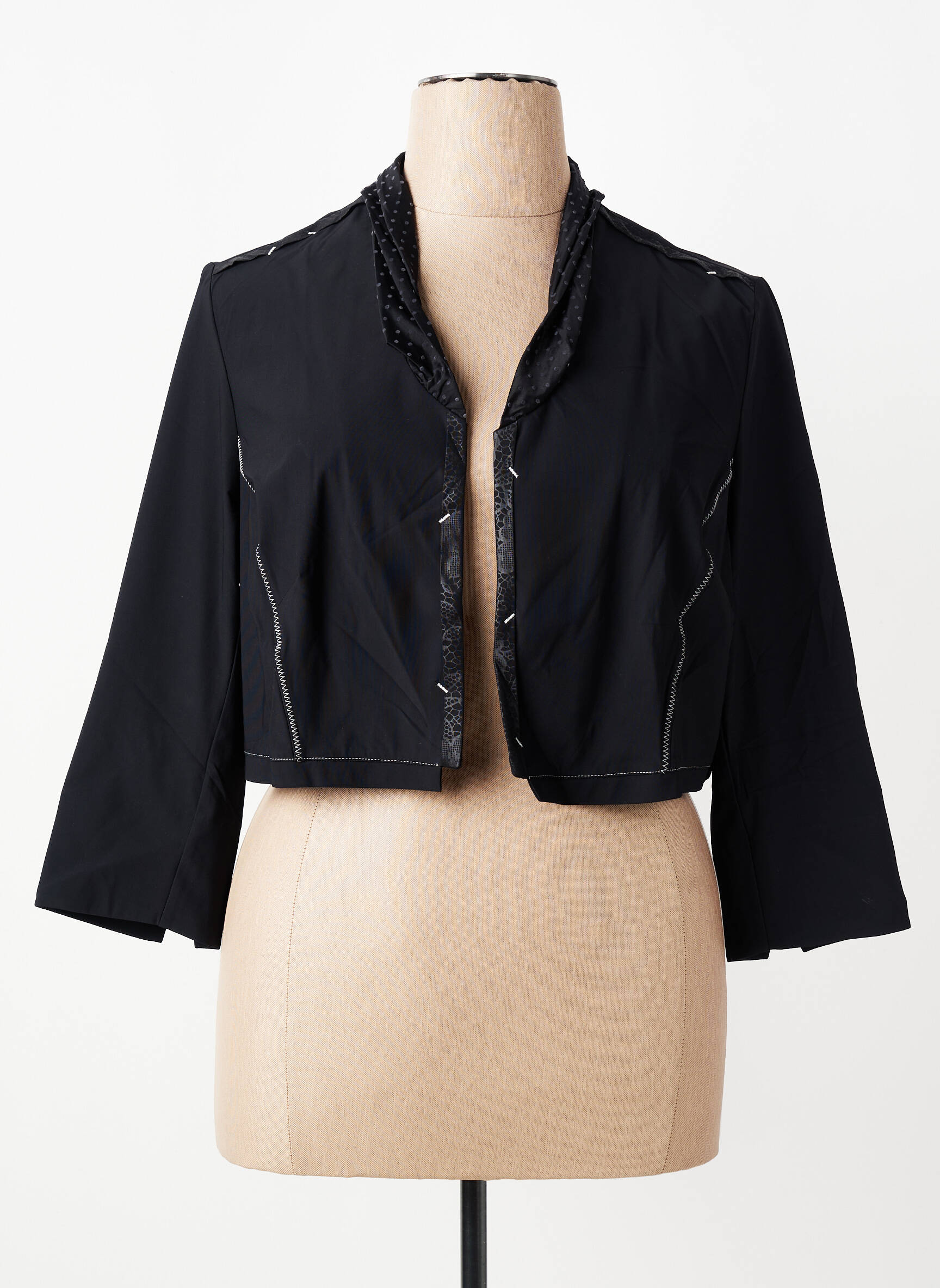 Bolero satino efektas juodas CHRISTINE LAURE moteris