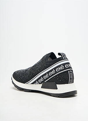 Slip-on batai apvalus mygtukas plokščias kulnas iki 3 cm juodas EXÉ moteris