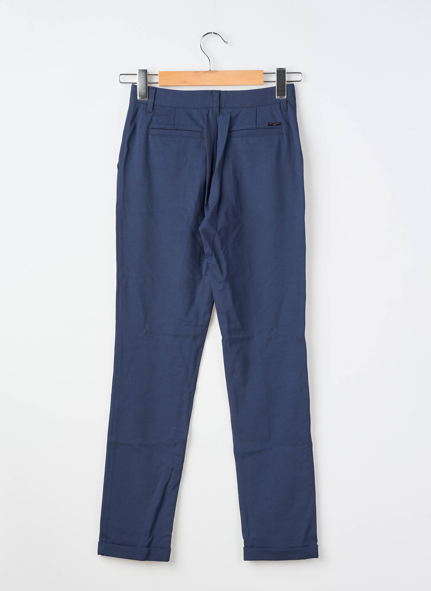 Chino kelnė popelinos audinys, kuris pasižymi lygiu ir tankiu paviršiumi. reguliuojamo dydžio mėlyna MARCIANO mergina