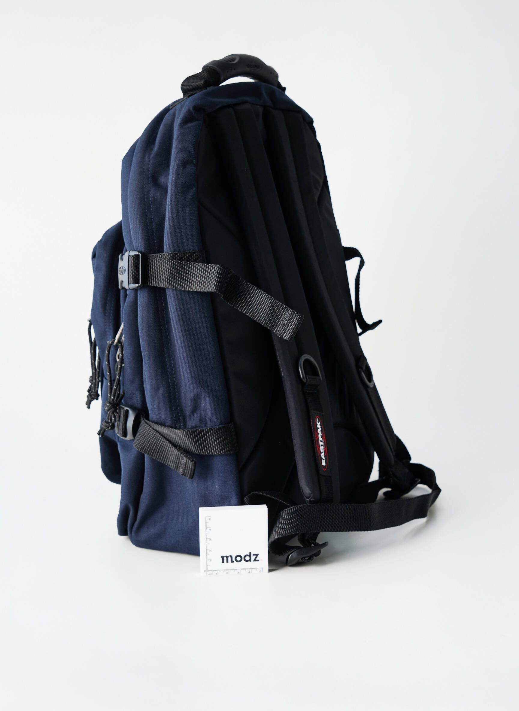 Kuprinė daug kišenių mėlyna EASTPAK vyras