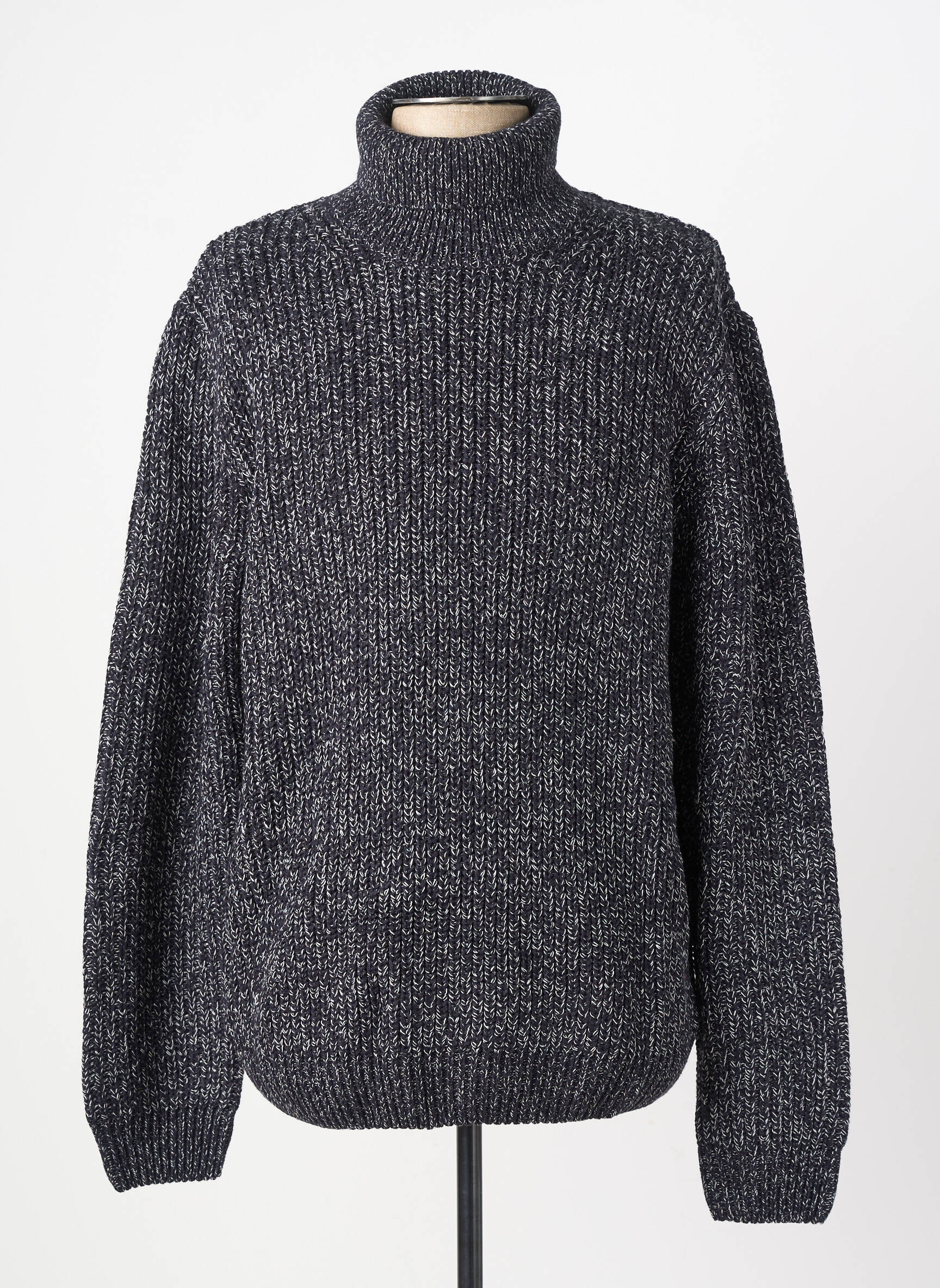 Megztinis su aukštu kaklu chinamas audinys ilgos rankovės juodas JACK & JONES moteris
