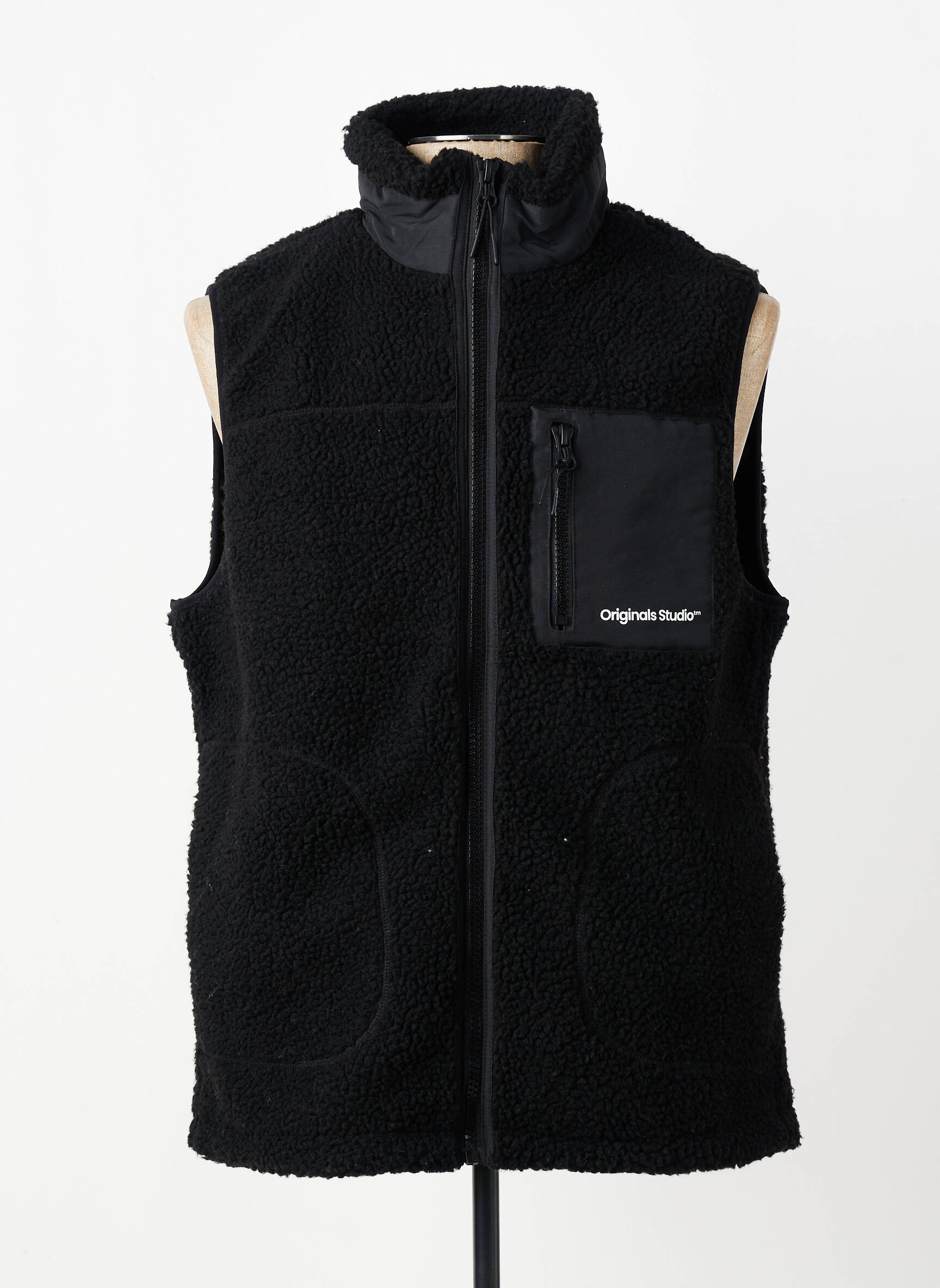 Poliarinė tiesi kirpimas juodas JACK & JONES vyras