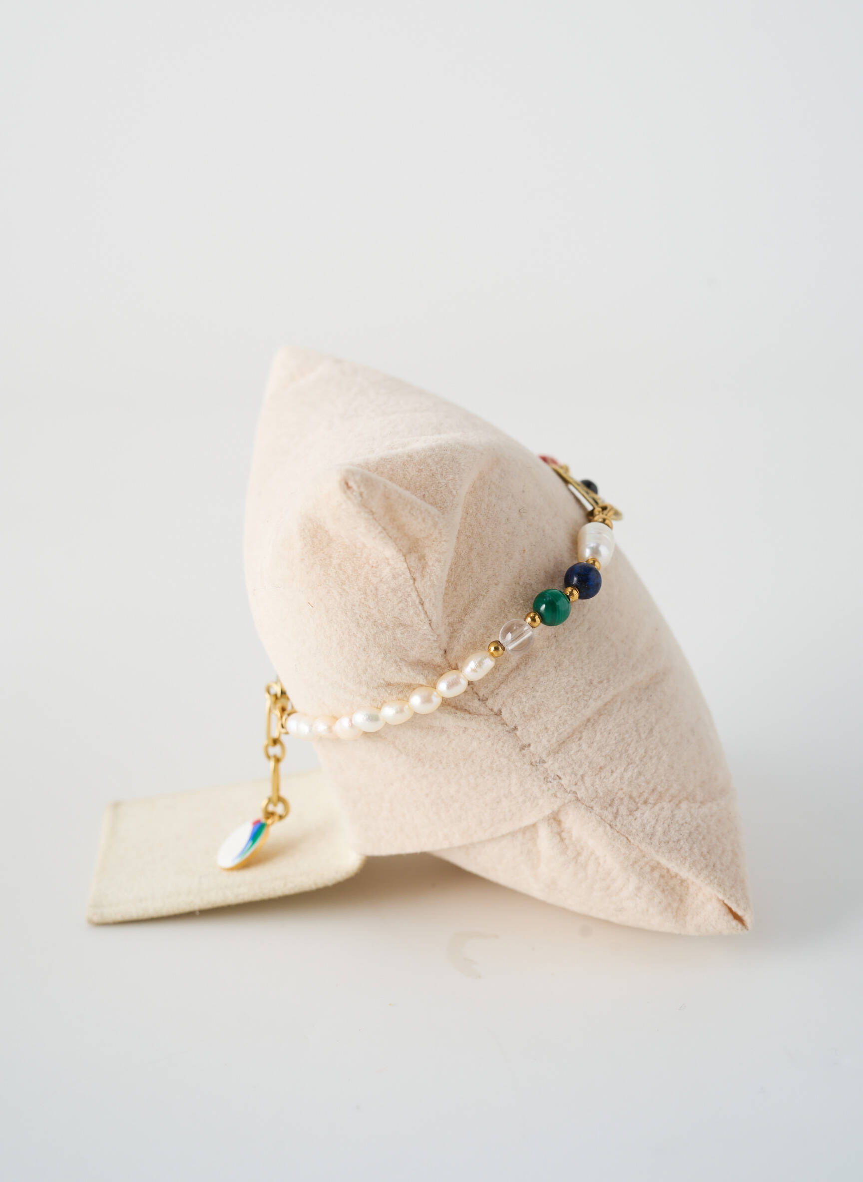 Apyrankė karabinų užsegimo uždarymas baltas NATURE BIJOUX moteris