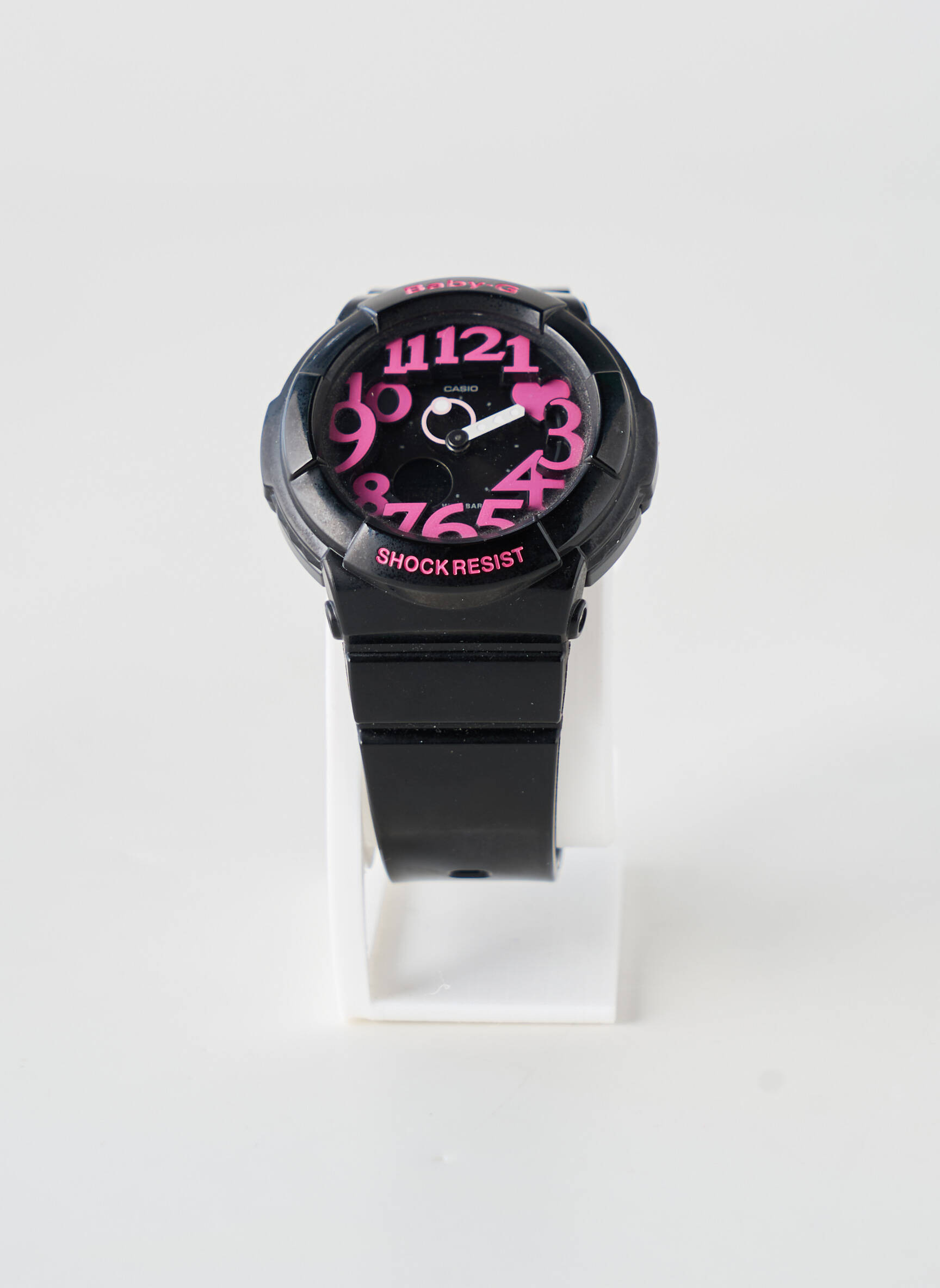 Laikrodis juodas CASIO moteris