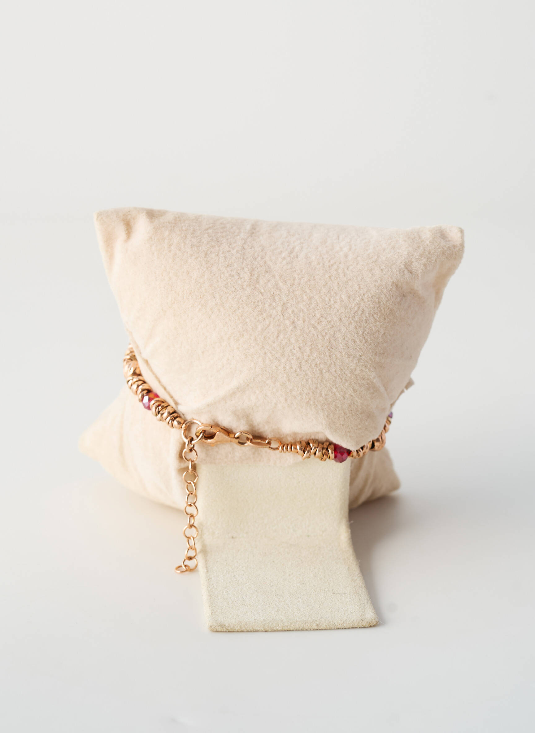 Apyrankė sidabro medžiagos raudona ALLAN'S moteris