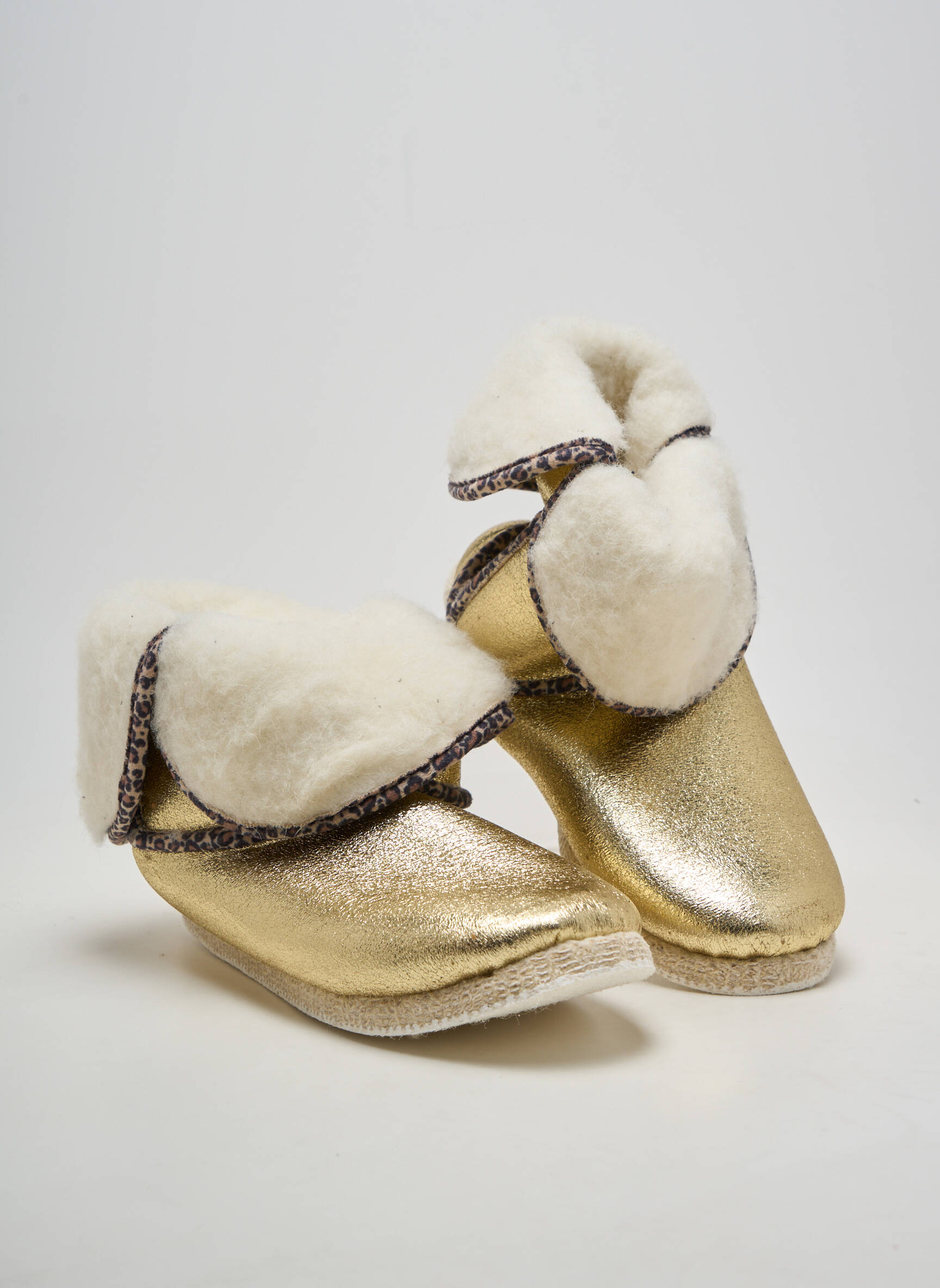 Bateliai/pantofliai satino audinys plokščias kulnas iki 3 cm auksas L'ATELIER CHARENTAISES moteris