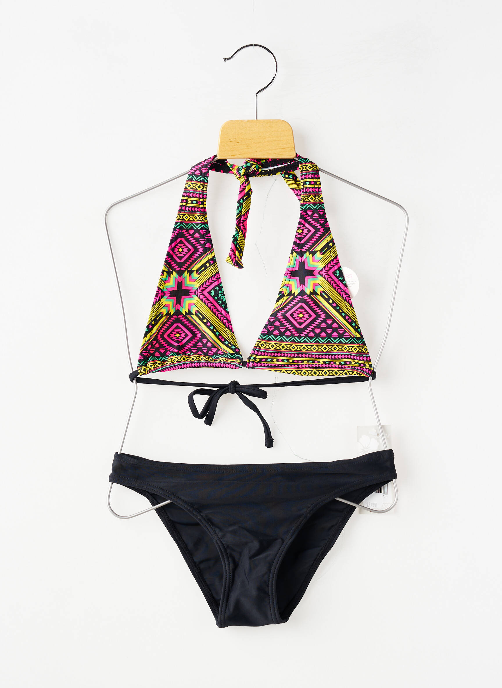 Dvivietis maudymosi kostiumėlis tamprumas juodas BEACHWEAR mergina