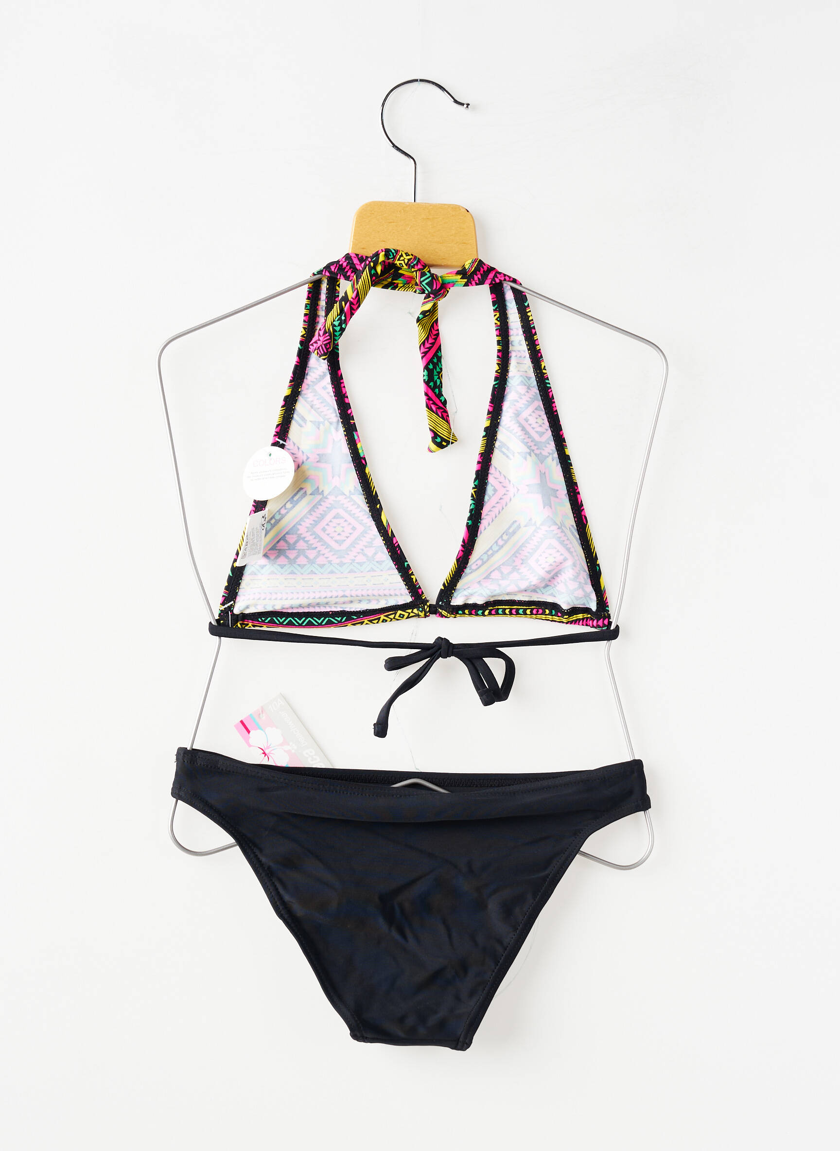 Dvivietis maudymosi kostiumėlis tamprumas juodas BEACHWEAR mergina