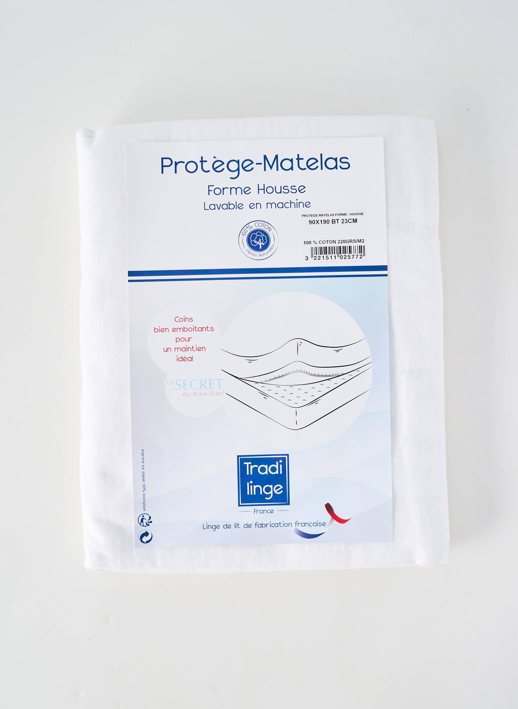 Lova apklotas baltas TRADI LINGE moteris