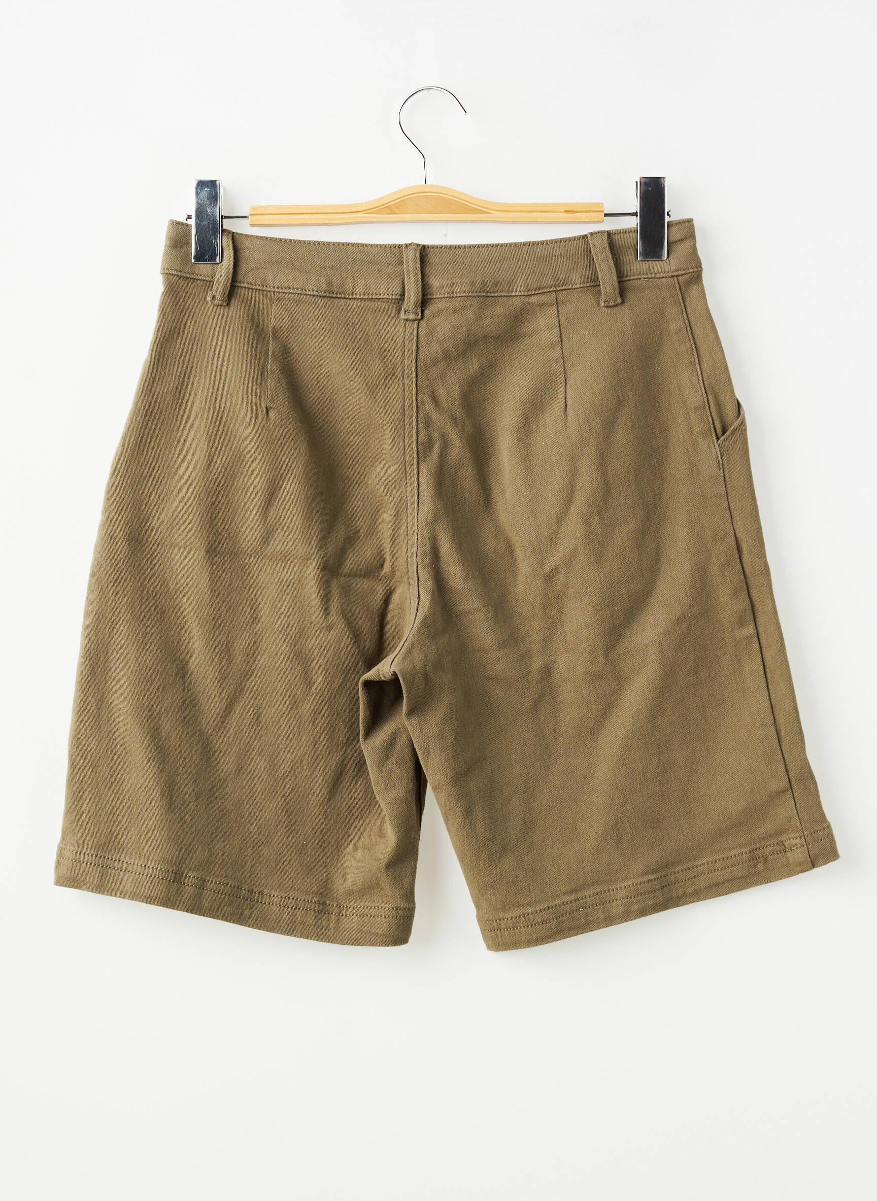 Bermudas pincetų dydis normala dydis žalias FASHION NOVA moteris
