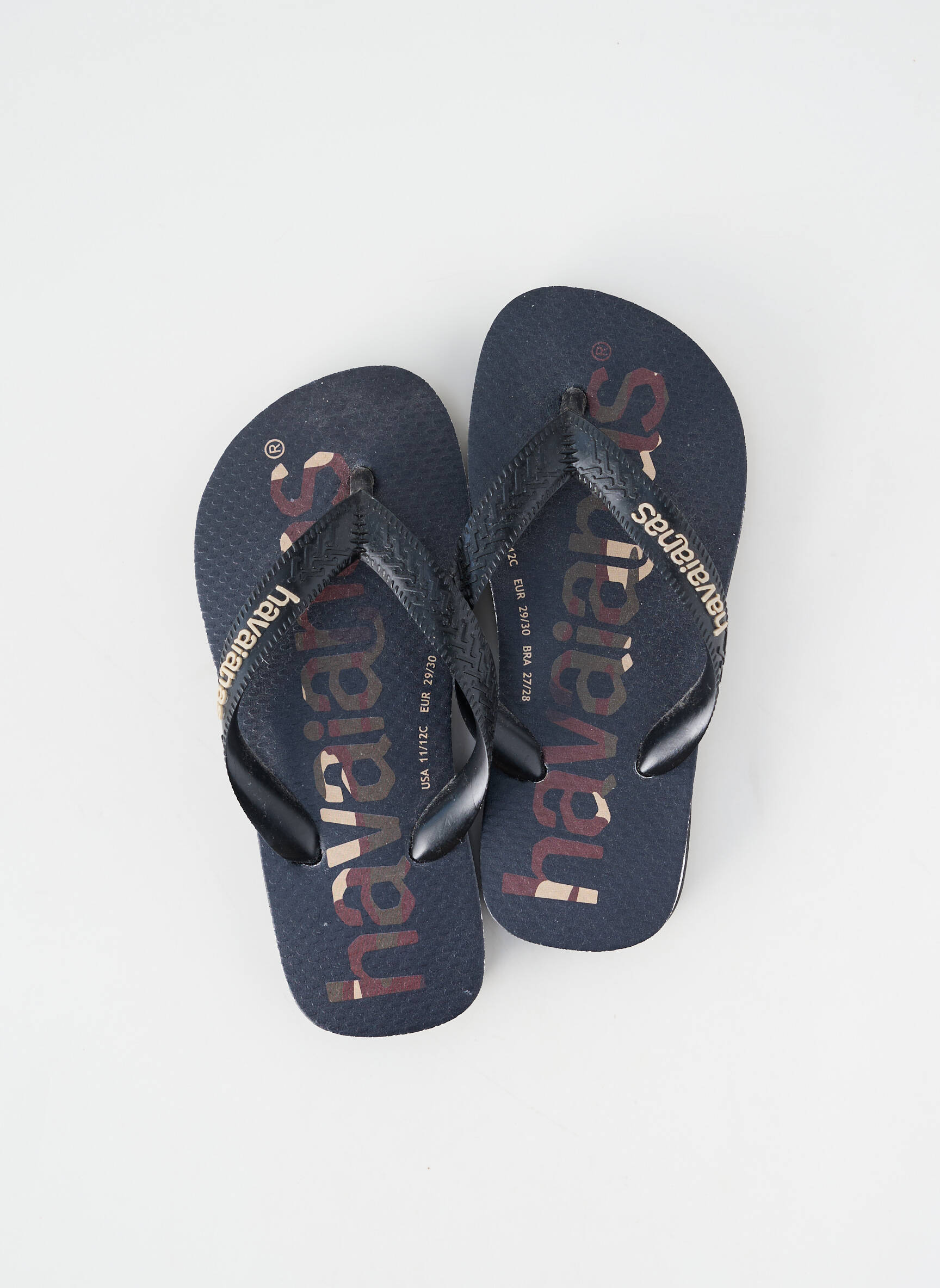Šlepetės apvalus mygtukas apvalus mygtukas juodas HAVAIANAS berniukas