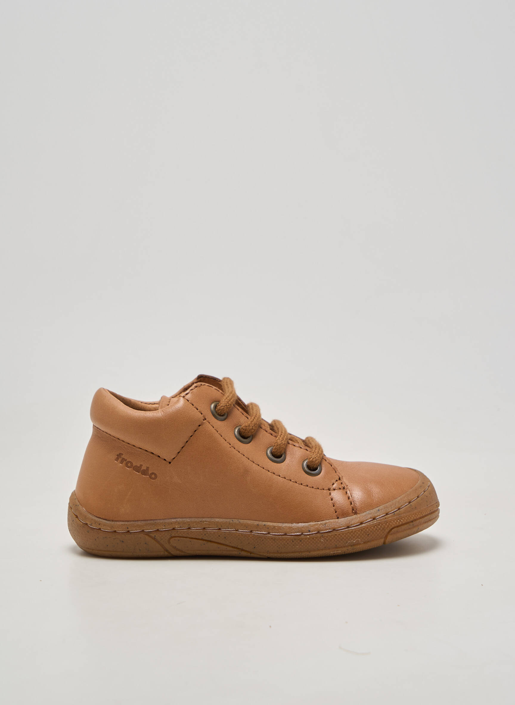 Bateliai lygus medžiaga apvalus mygtukas rudas FRODDO berniukas