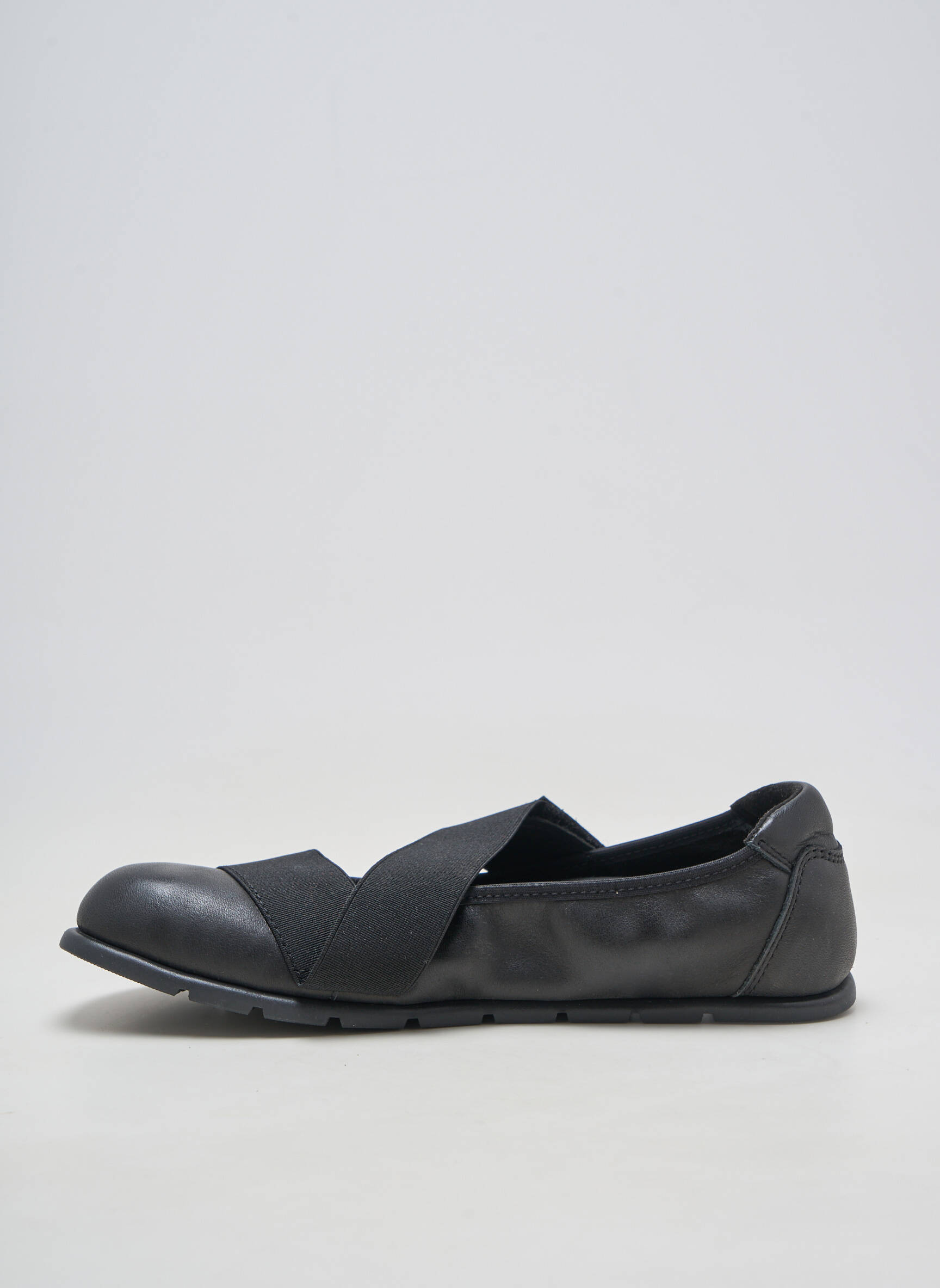 Balerinos lygus medžiaga plokščias kulnas iki 3 cm juodas ZAPATO FEROZ moteris