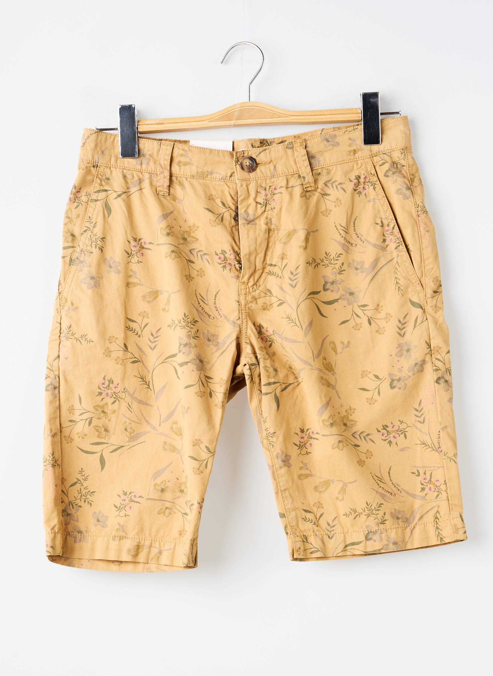 Bermudas popelinos audinys, kuris pasižymi lygiu ir tankiu paviršiumi. normala dydis bežinis PEPE JEANS vyras