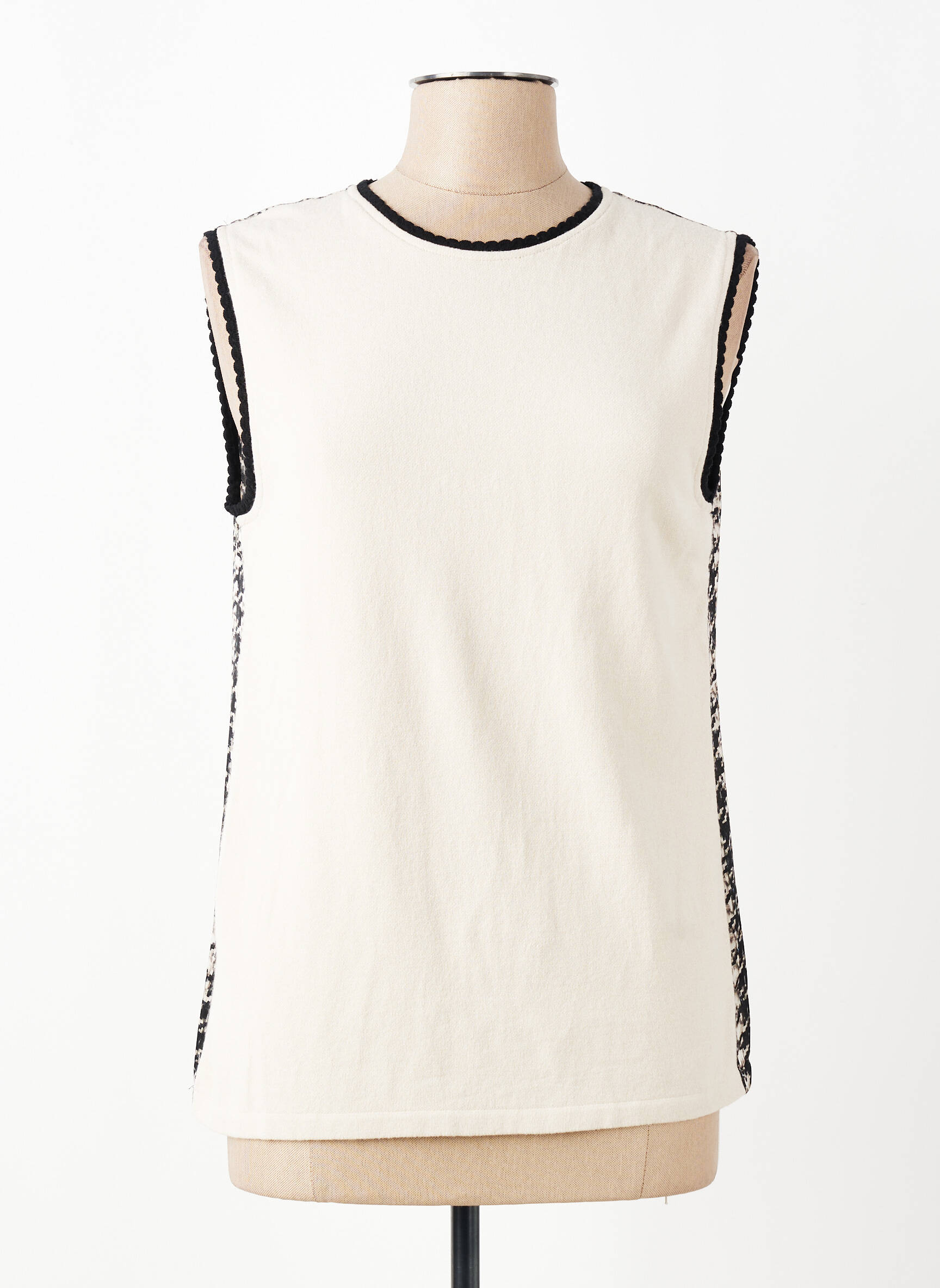 Viršūnė tamprumas be rankų bežinis TRICOT CHIC moteris