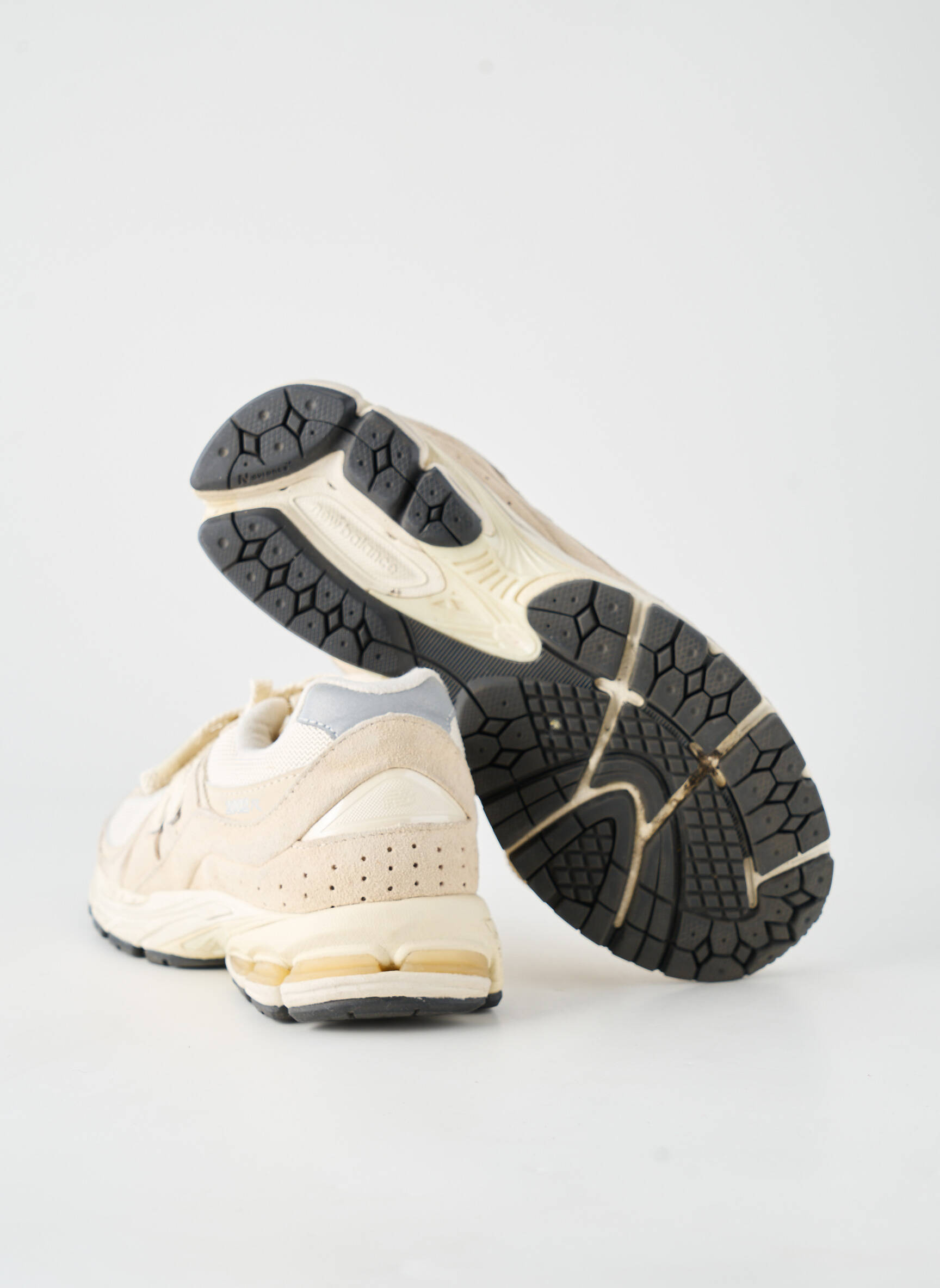 Bėgimo bateliai nubuko audinys plokščias kulnas iki 3 cm bežinis NEW BALANCE moteris