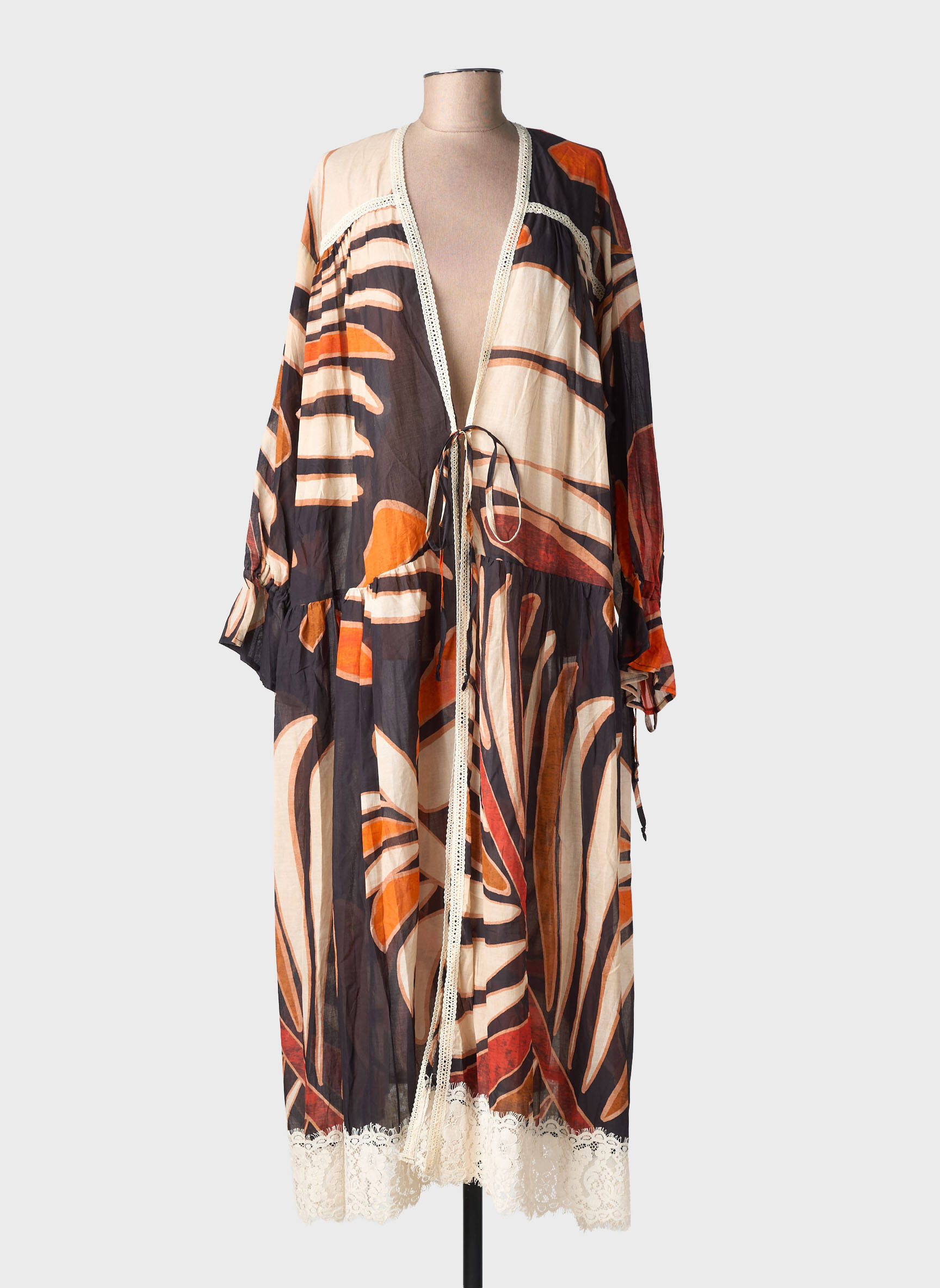 Kimono striukė fantazijos raštas juodas LUMINA moteris