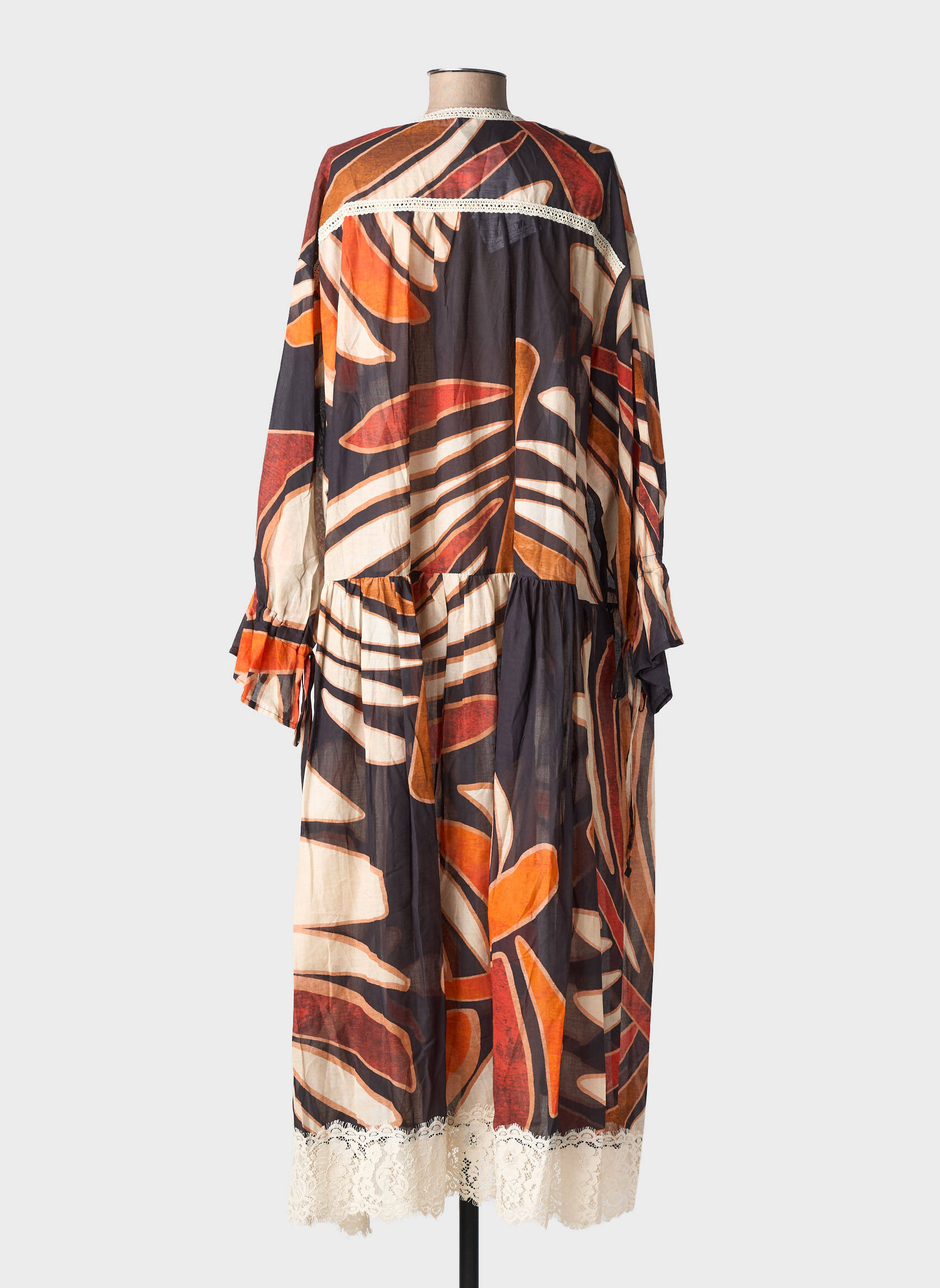 Kimono striukė fantazijos raštas juodas LUMINA moteris