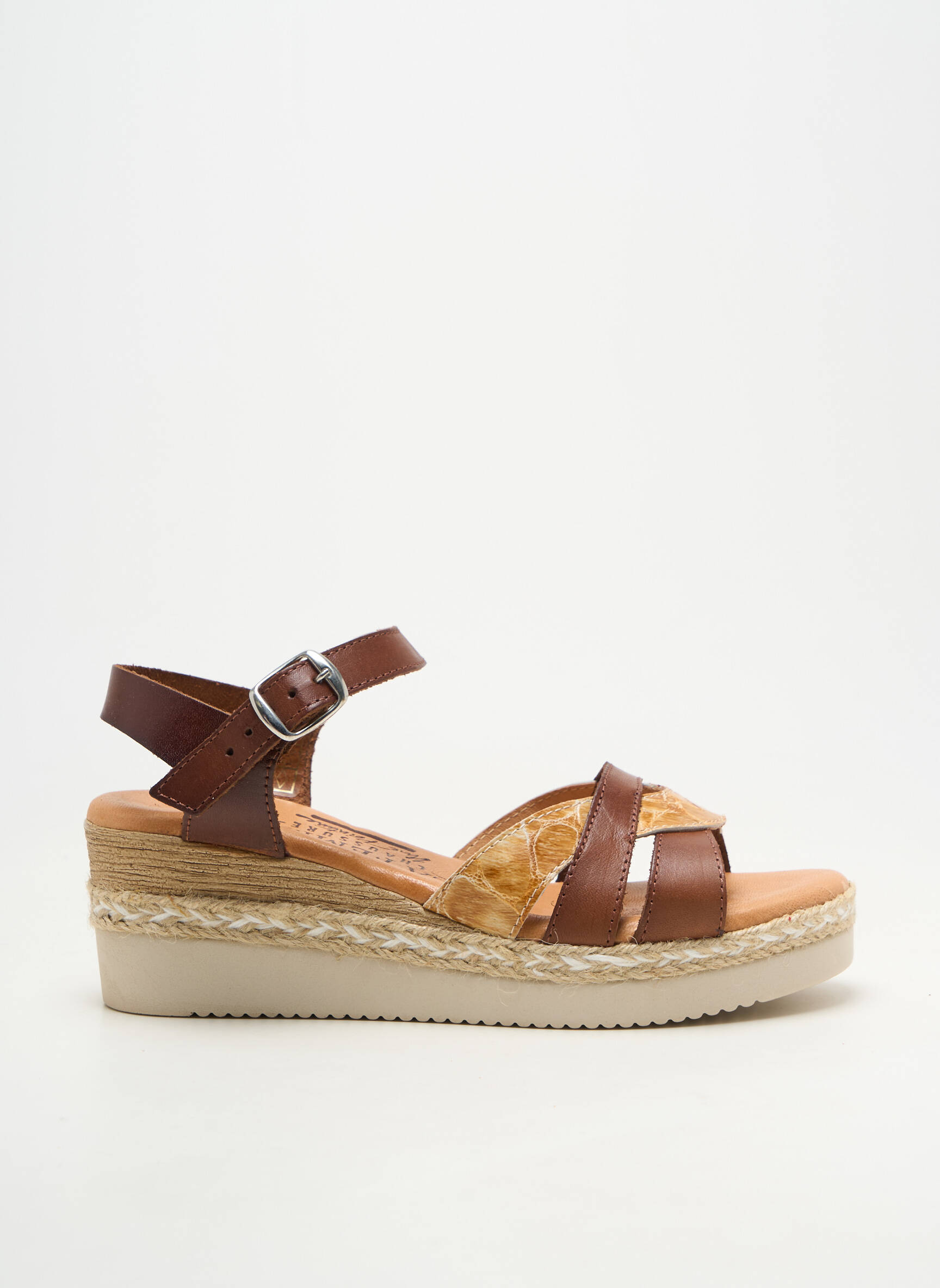 Sandalai/nu pėdos lygus medžiaga kulnas nuo 4 iki 6 cm rudas LA FEMME moteris