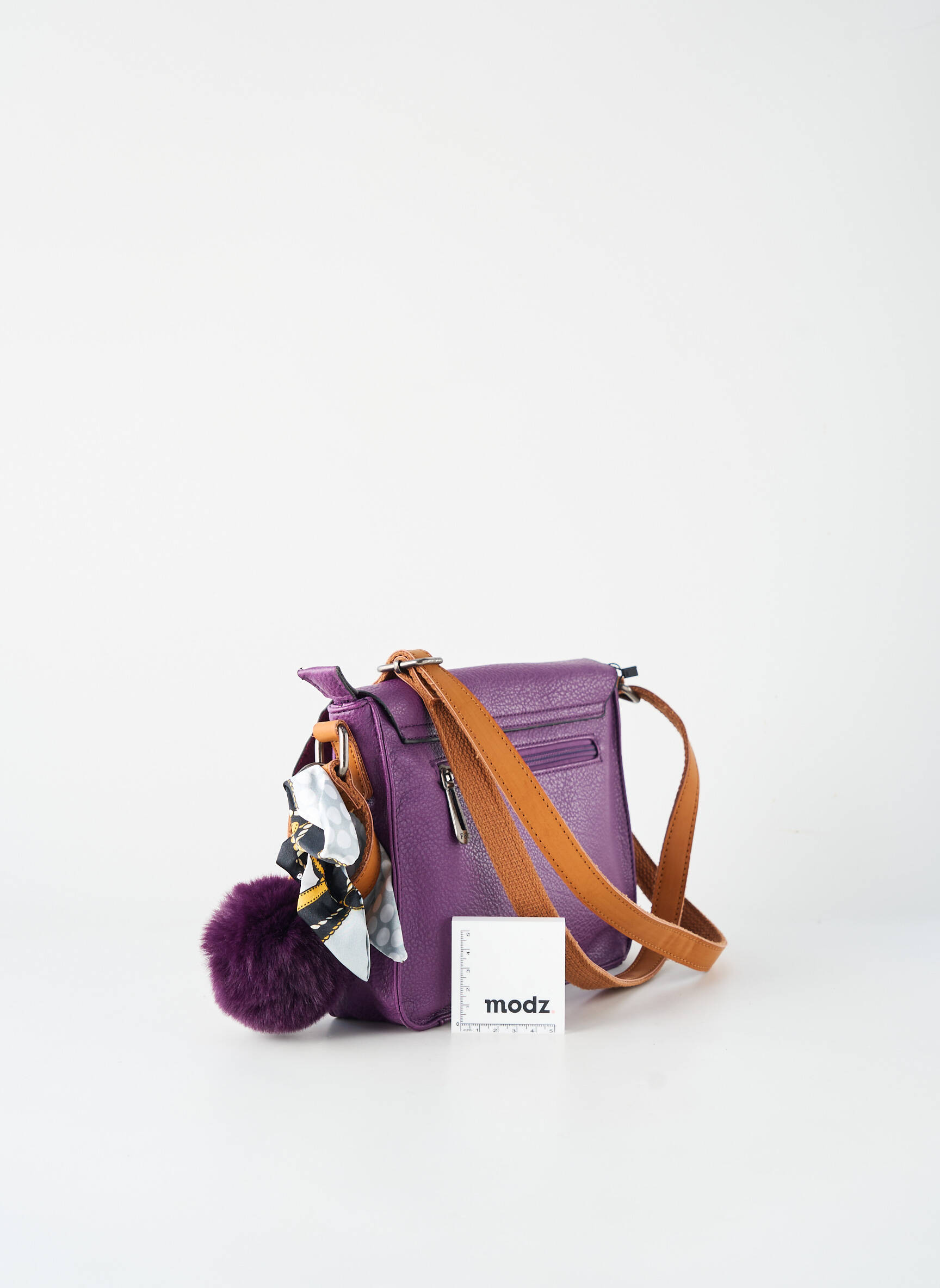 Krepšys daug kišenių stačiakampė forma violetinis FLORA & CO moteris