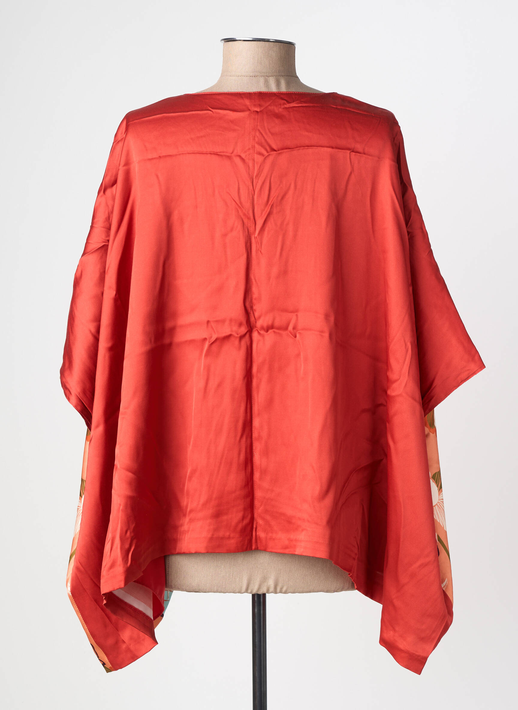 Kimono striukė sklandi forma raudona SURKANA moteris