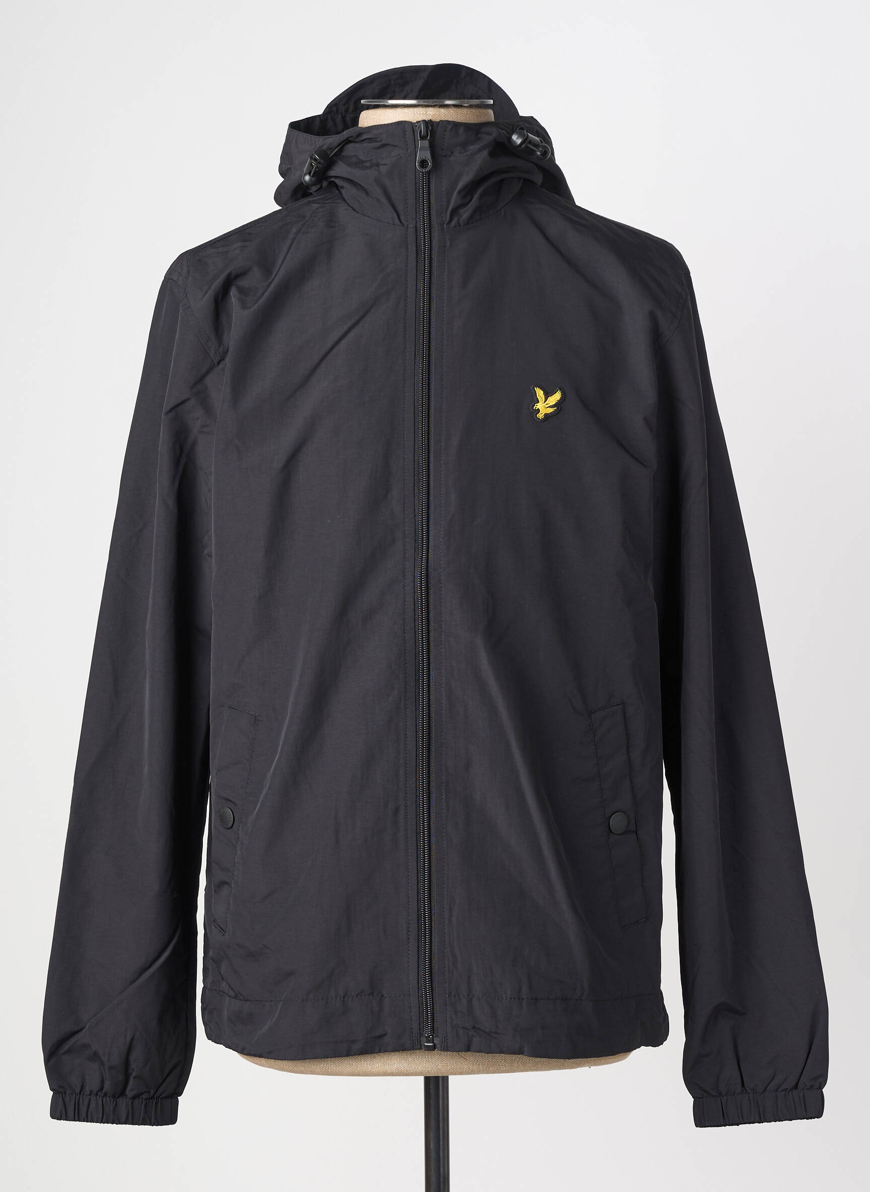 Vėjo nepraleidėjas apatinė dalis siaura su gobtuvu juodas LYLE & SCOTT vyras