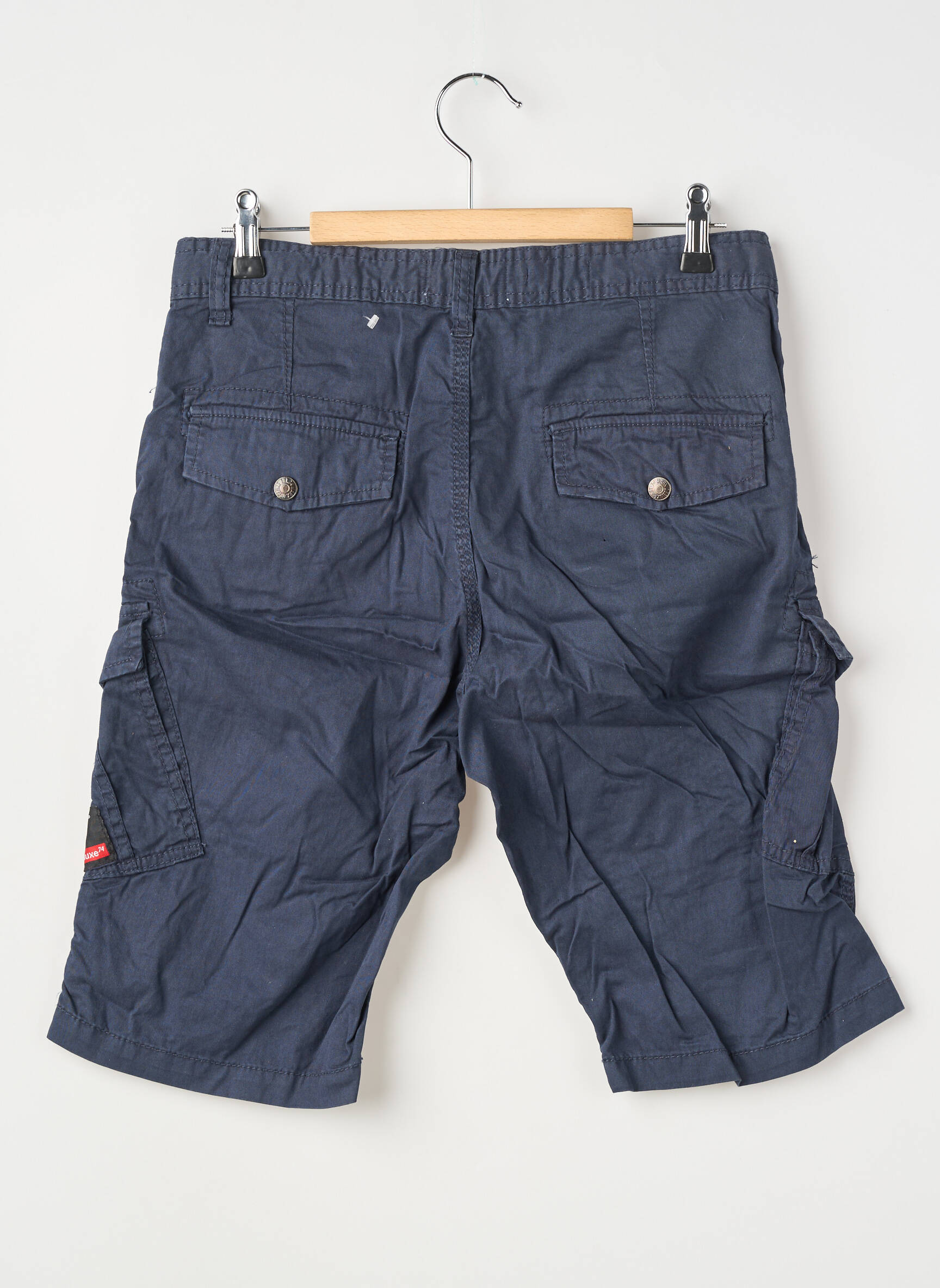Bermudas popelinos audinys, kuris pasižymi lygiu ir tankiu paviršiumi. mėlyna DEELUXE berniukas