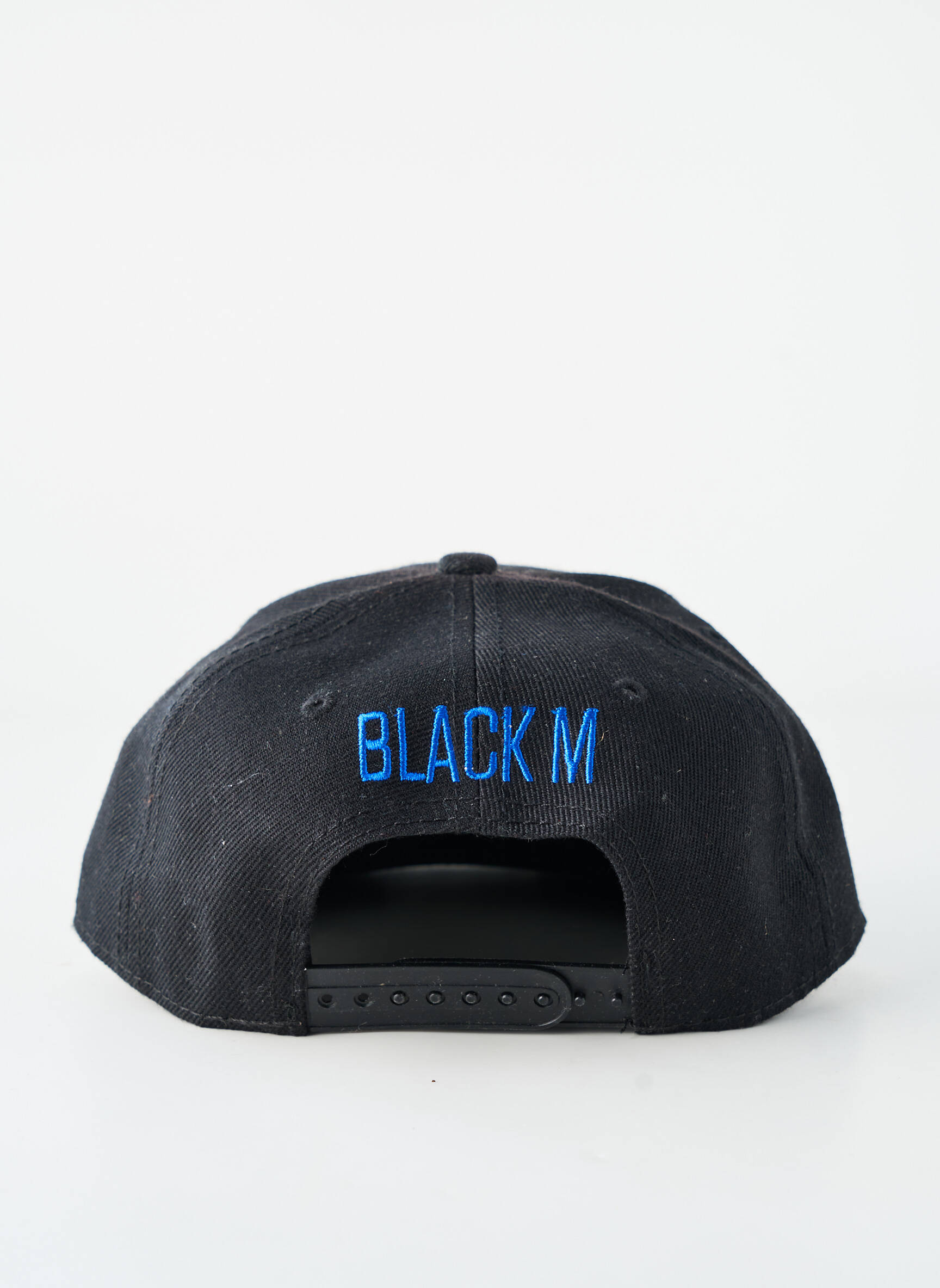 Kepuraitė siuvinėjimas juodas BLACK M vyras