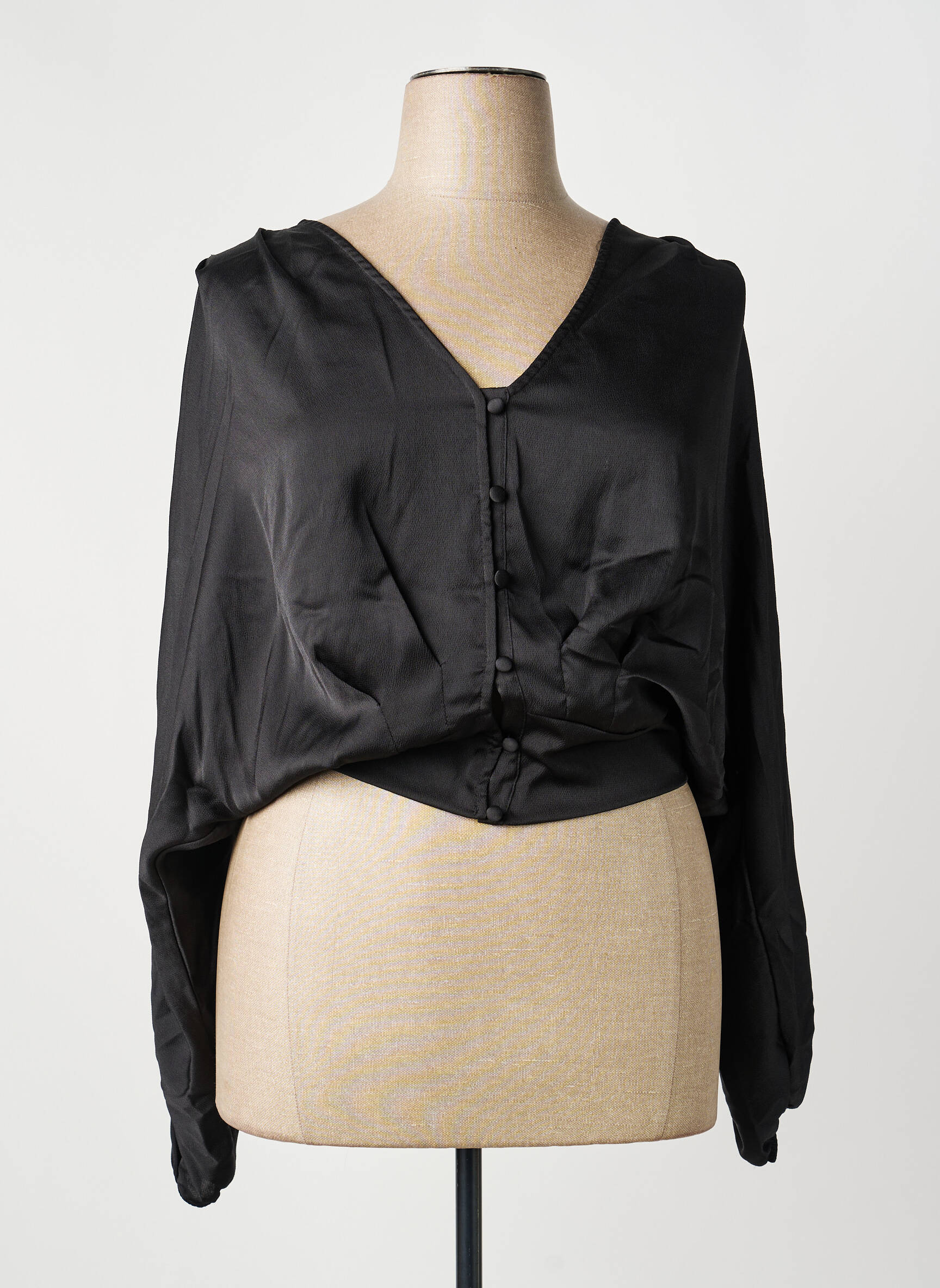 Moteriškas marškinys juodas ASTRID BLACK LABEL moteris