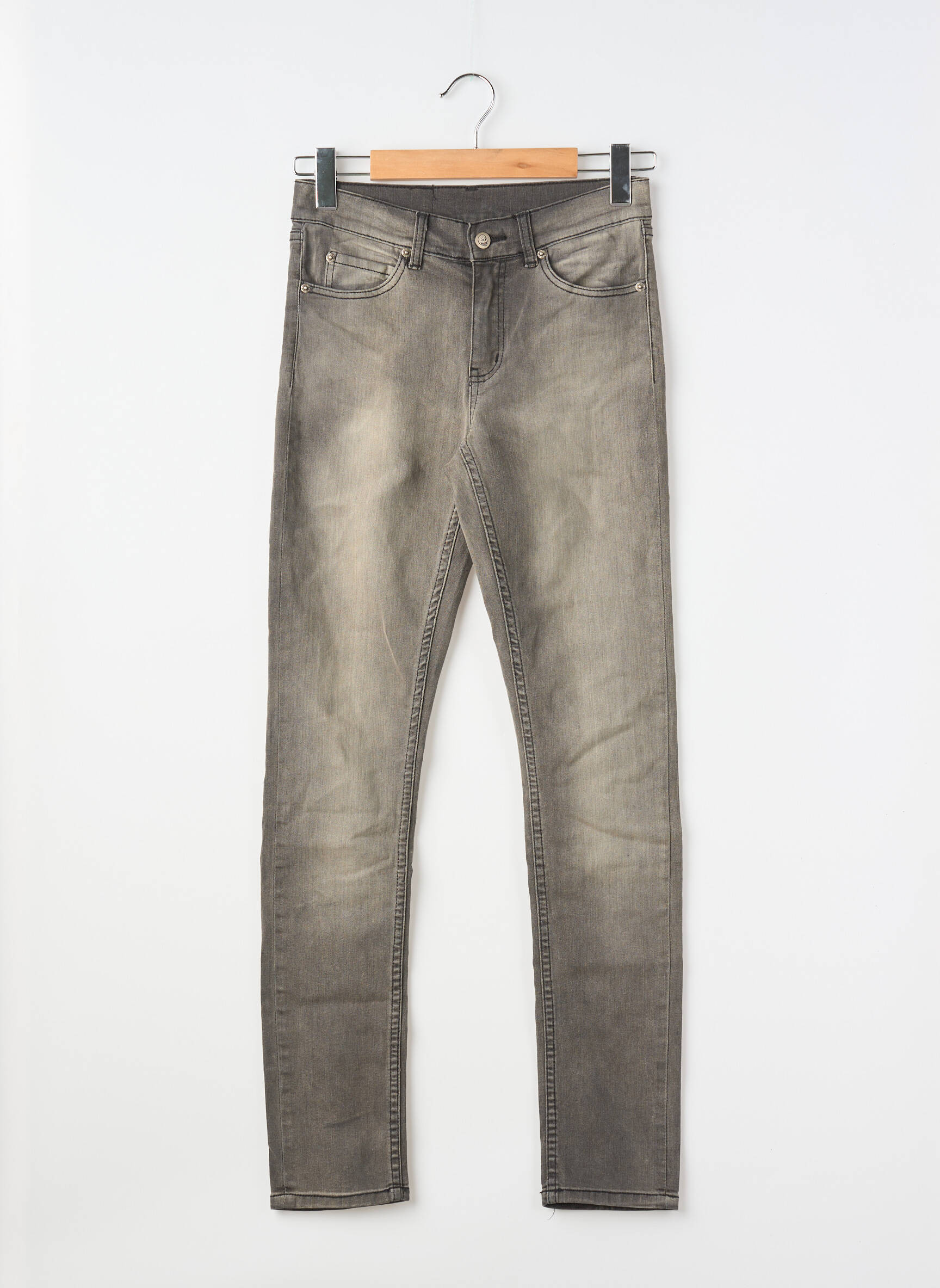 Lieknos džinsai pilka CHEAP MONDAY vyras