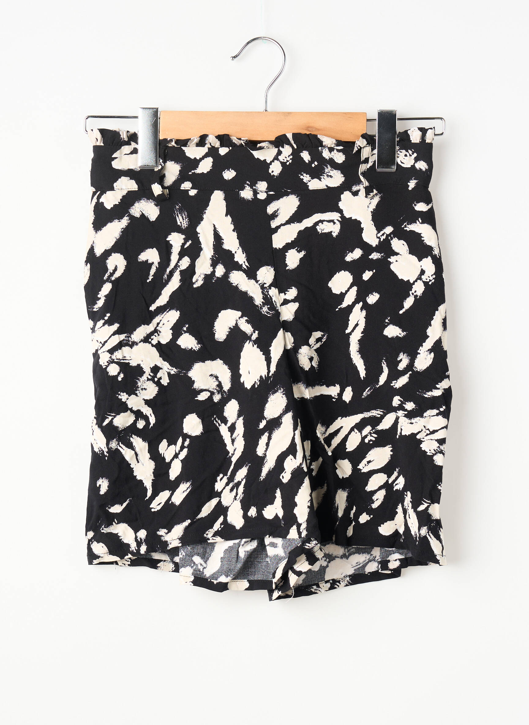 Šortas juodas VERO MODA moteris