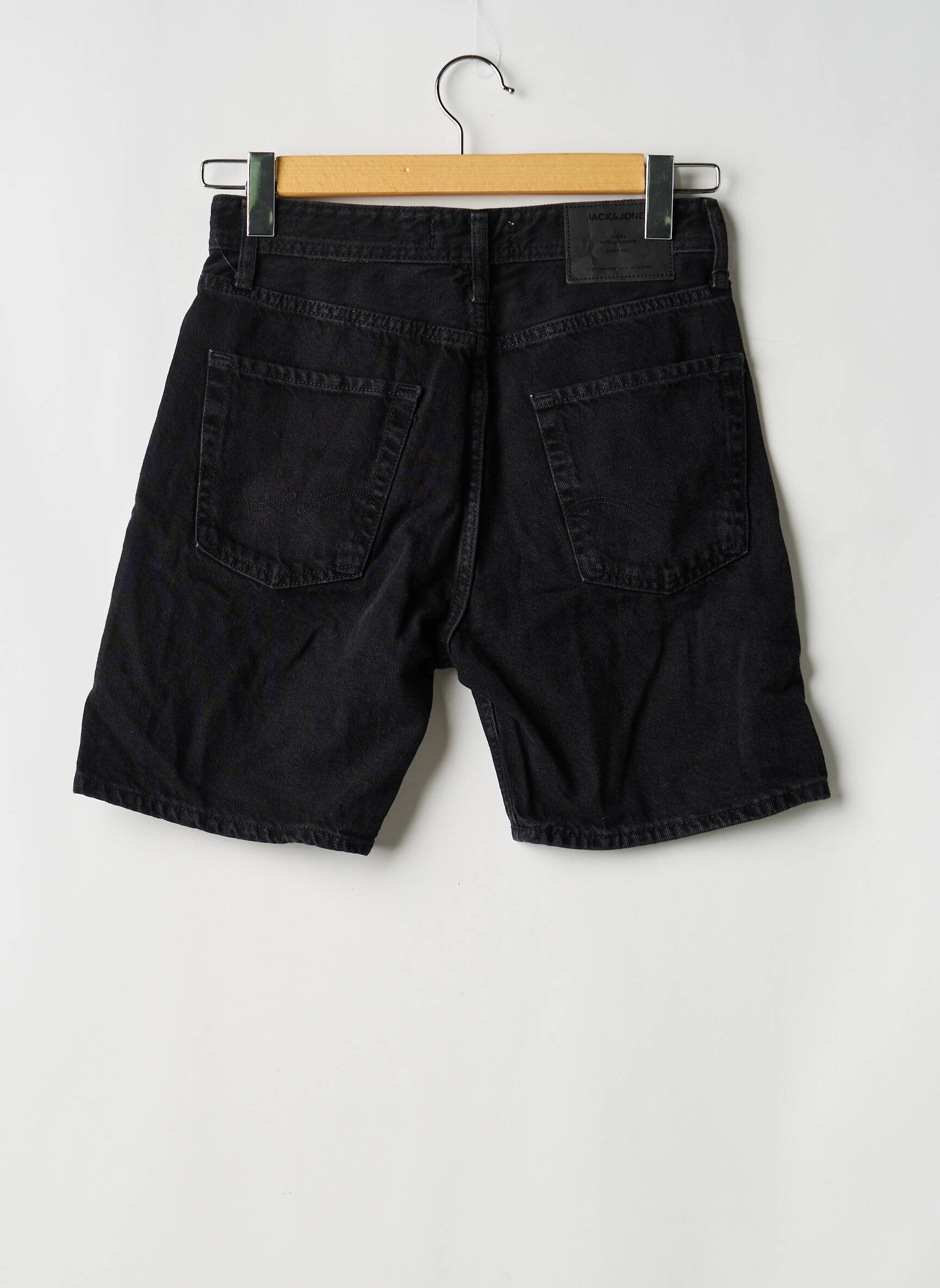 Šortas juodas JACK & JONES vyras