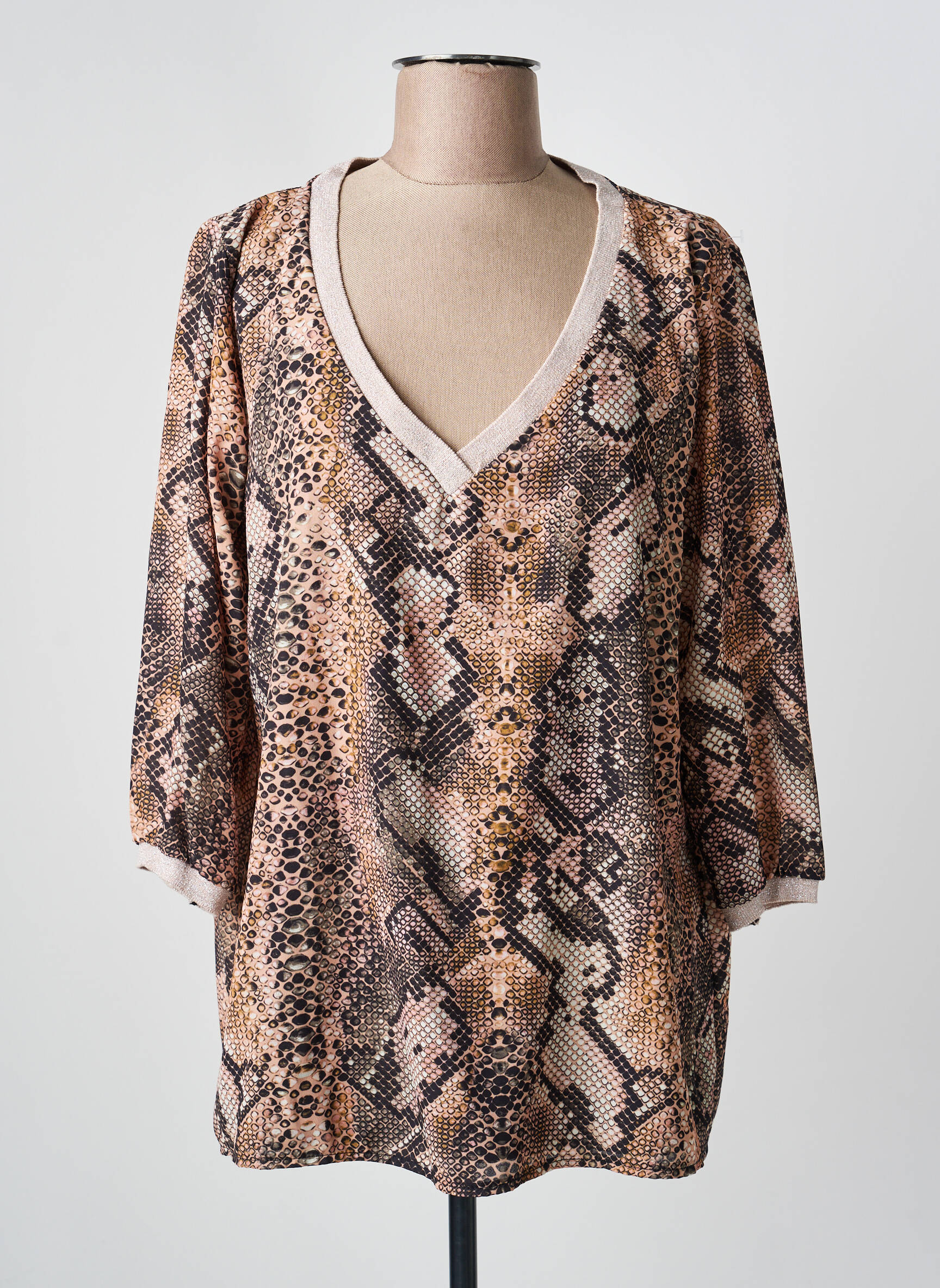 Moteriškas marškinys bežinis BELLITA moteris