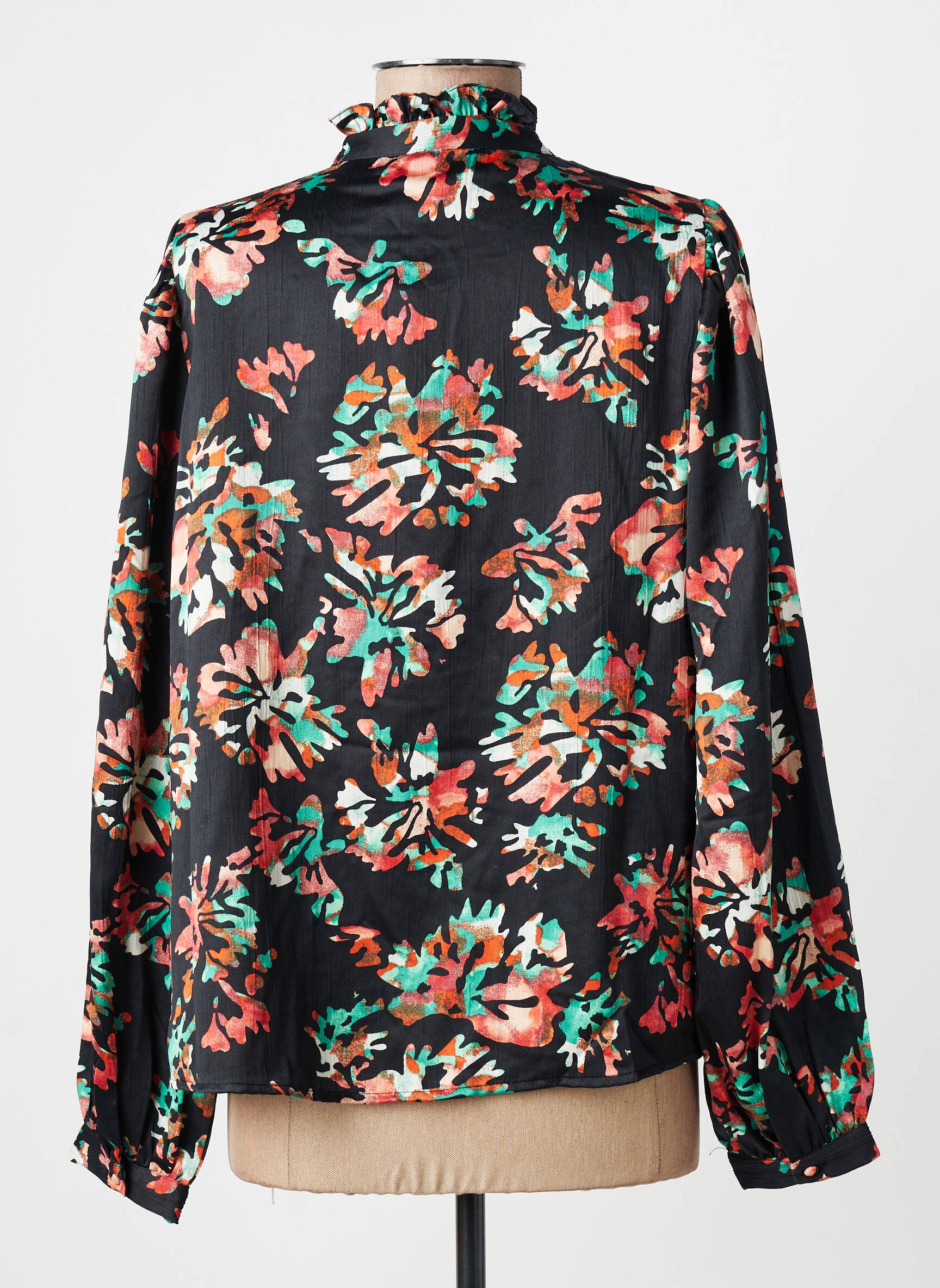 Moteriškas marškinys juodas VERO MODA moteris