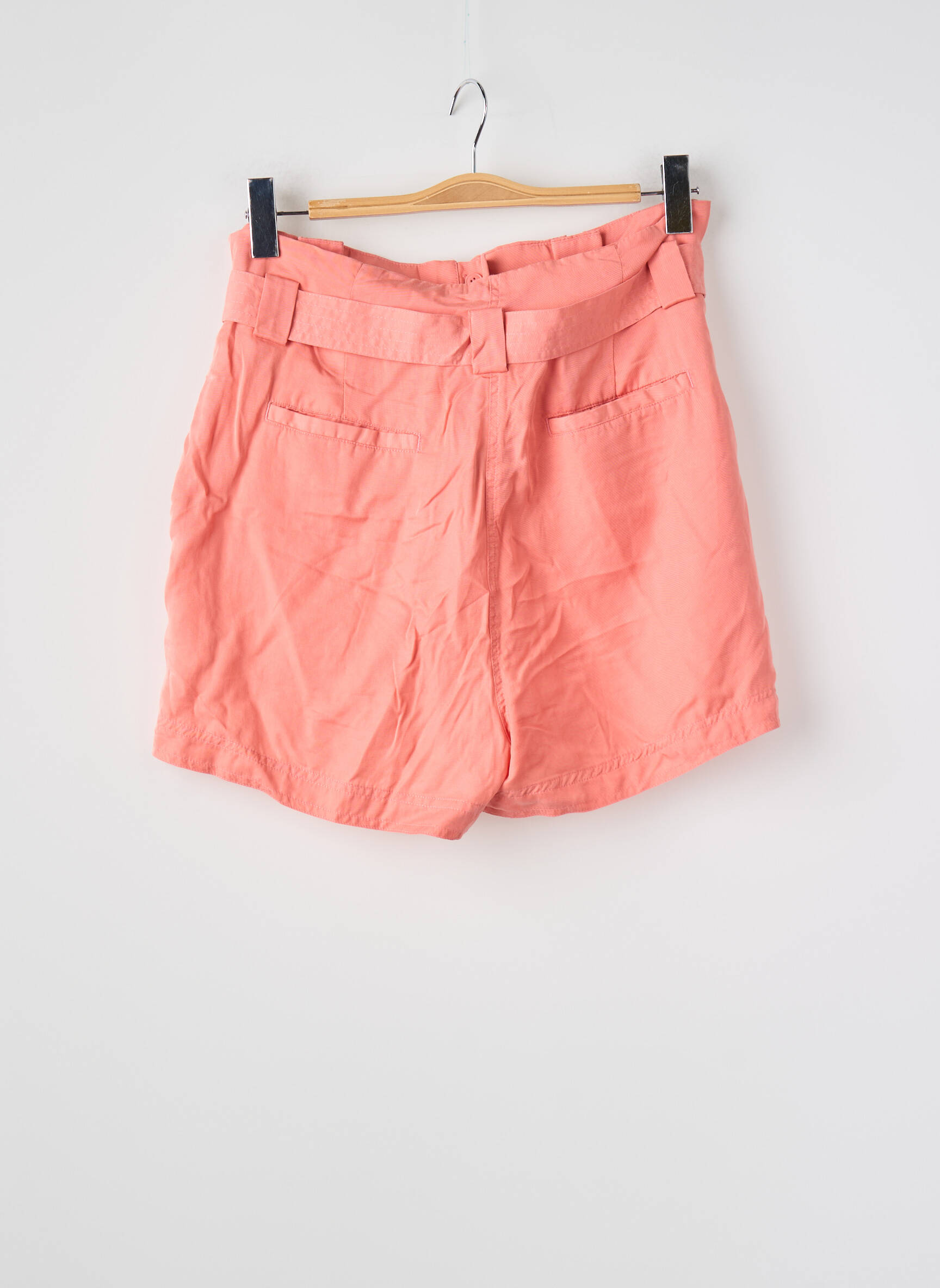 Šortas raudona SUPERDRY moteris