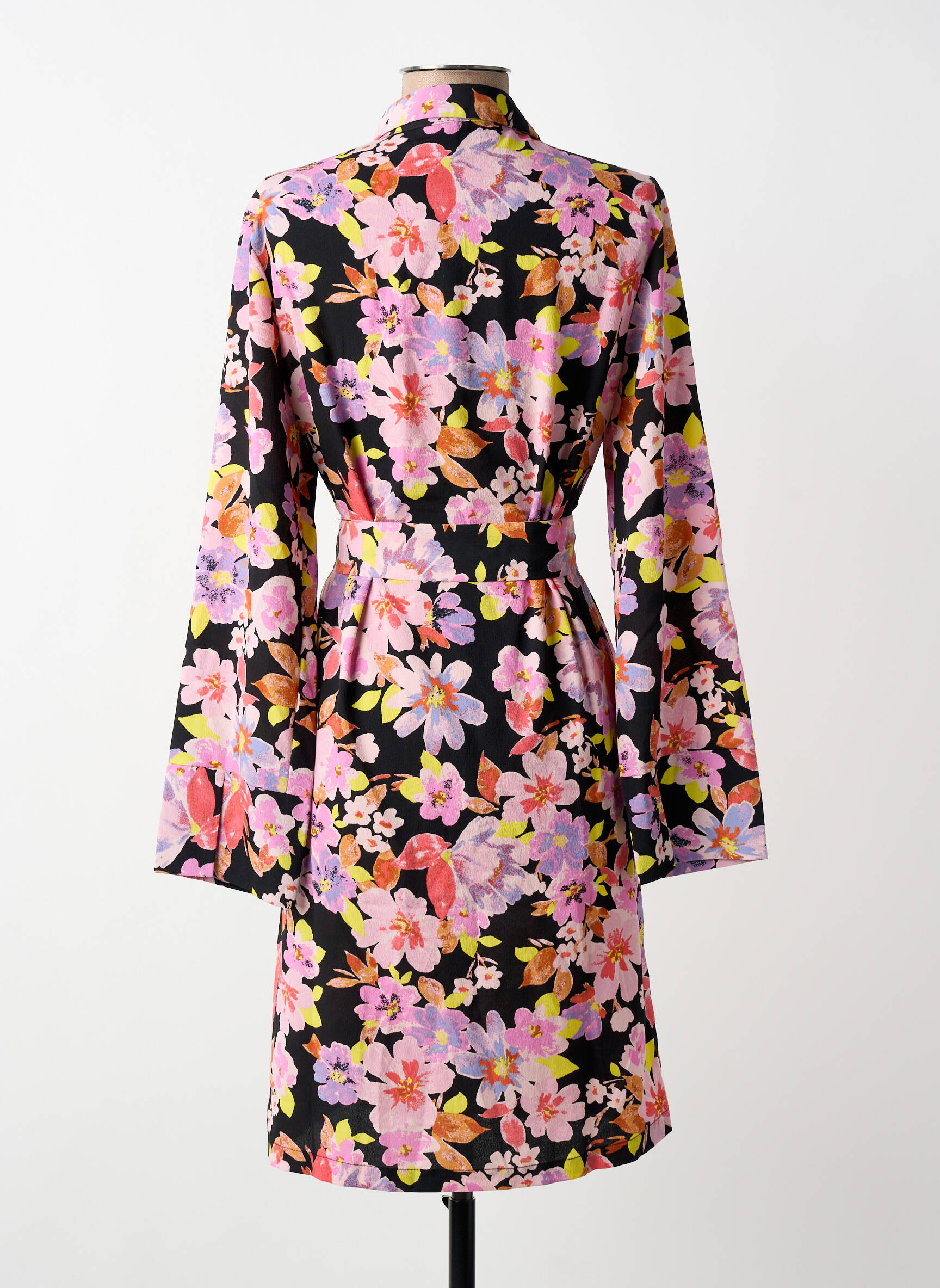 Pusilgių suknelė rožinė VERO MODA moteris