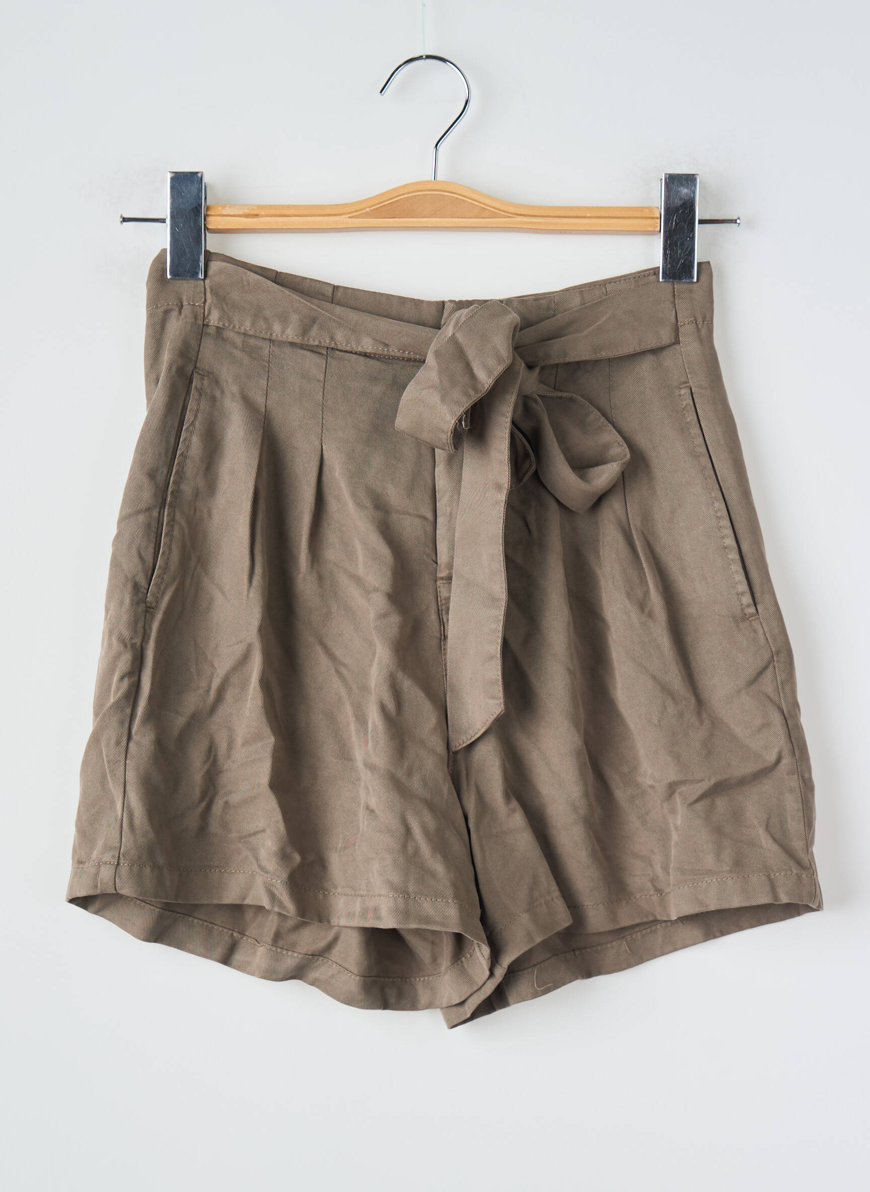 Šortas pilka VERO MODA moteris