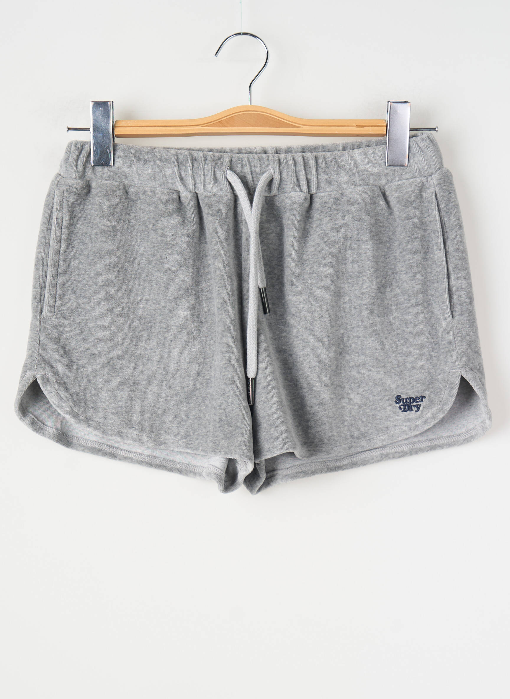 Šortas pilka SUPERDRY moteris