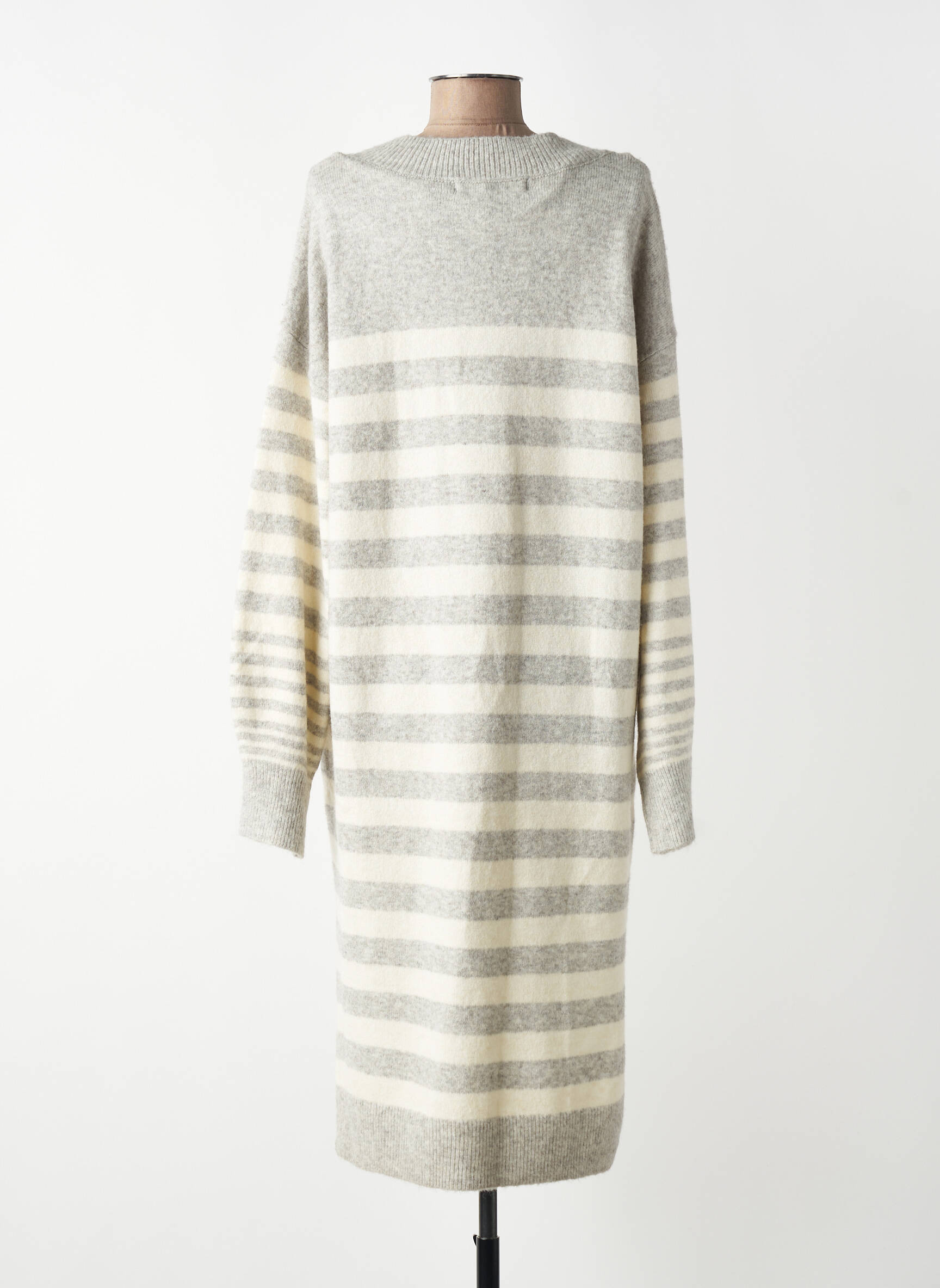 Pusilgių suknelė pilka VERO MODA moteris