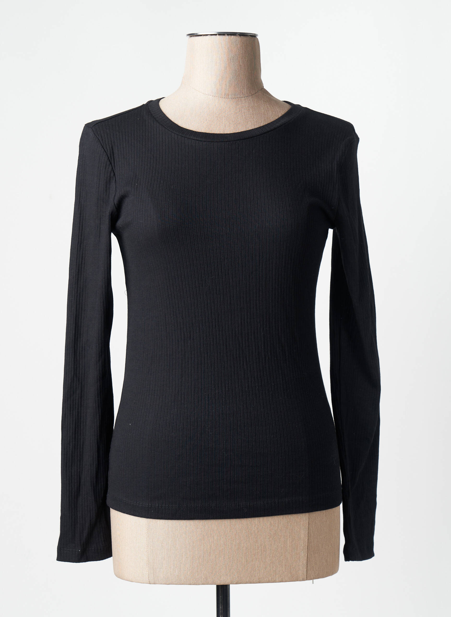 T-marškinys juodas VERO MODA moteris
